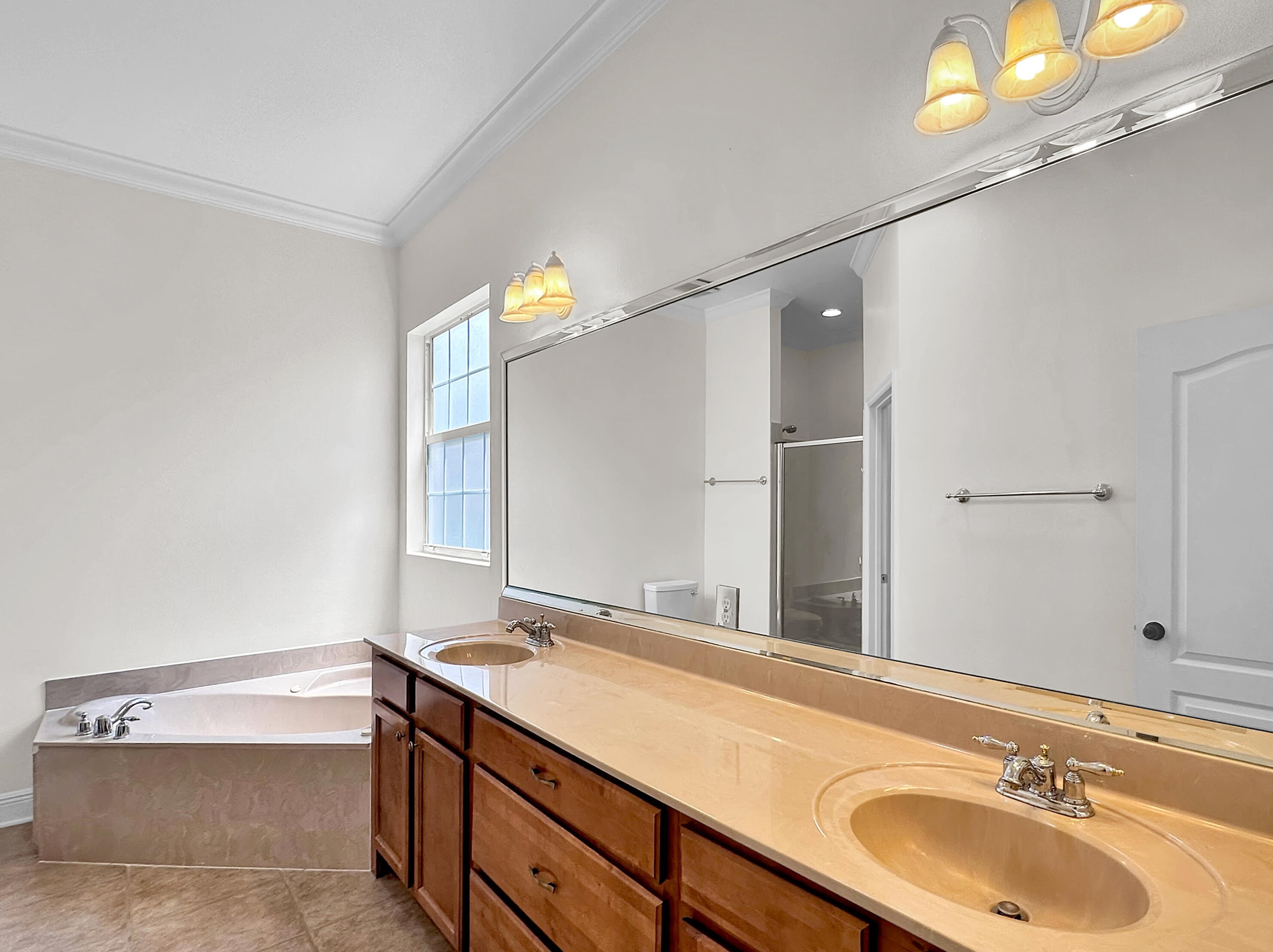 1532 Venice Ave, Fort Walton Beach FL  32547-5739 exterior