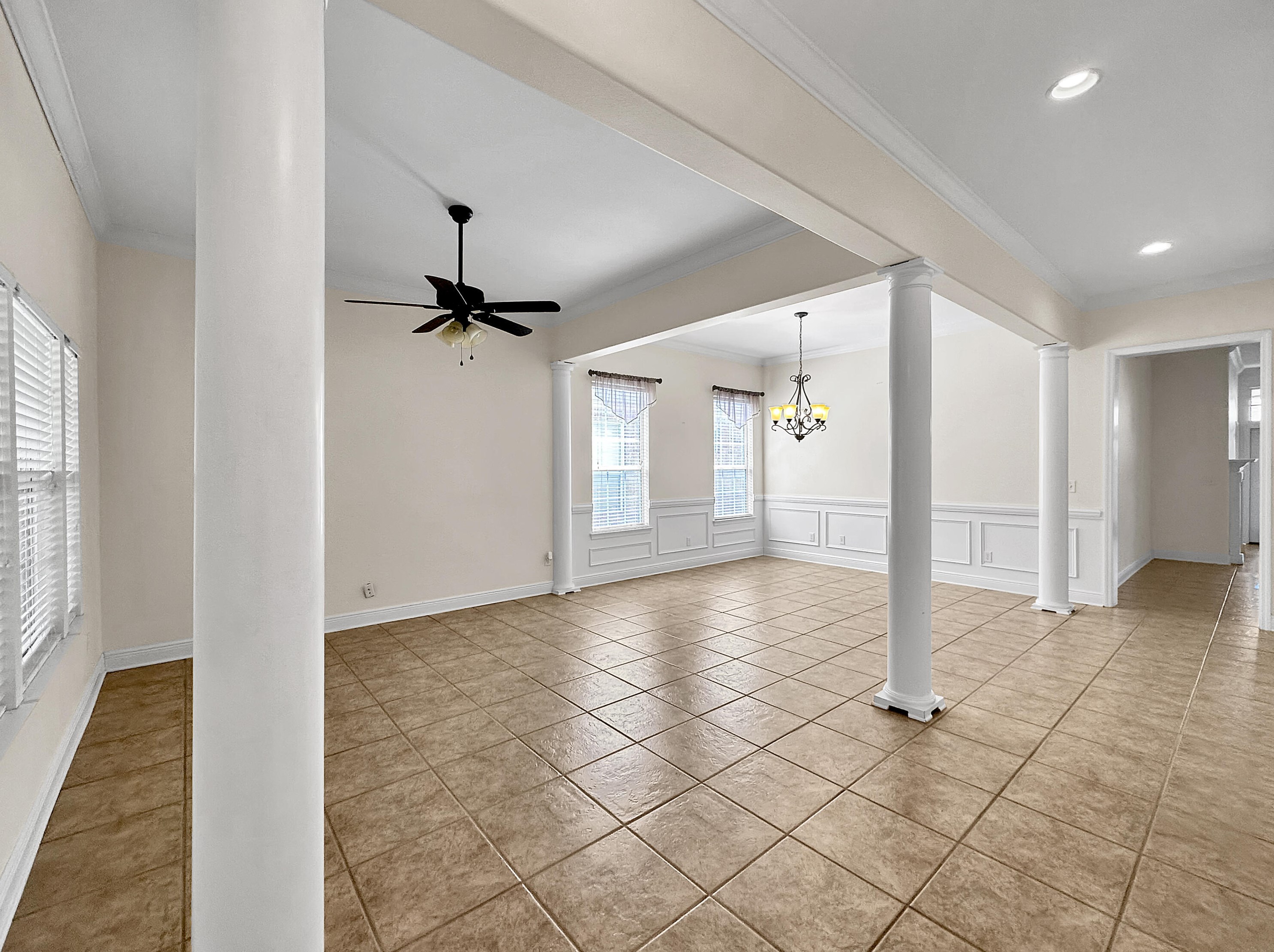 1532 Venice Ave, Fort Walton Beach FL  32547-5739 exterior