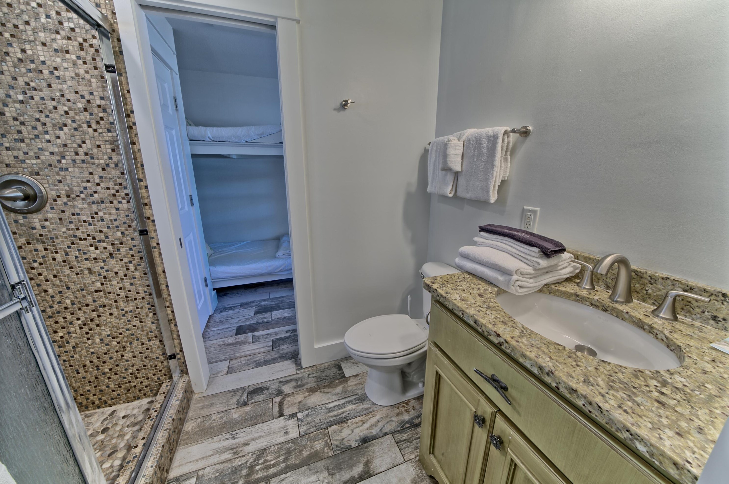 17817 Front Beach Rd, Panama City FL  32413-1941 exterior