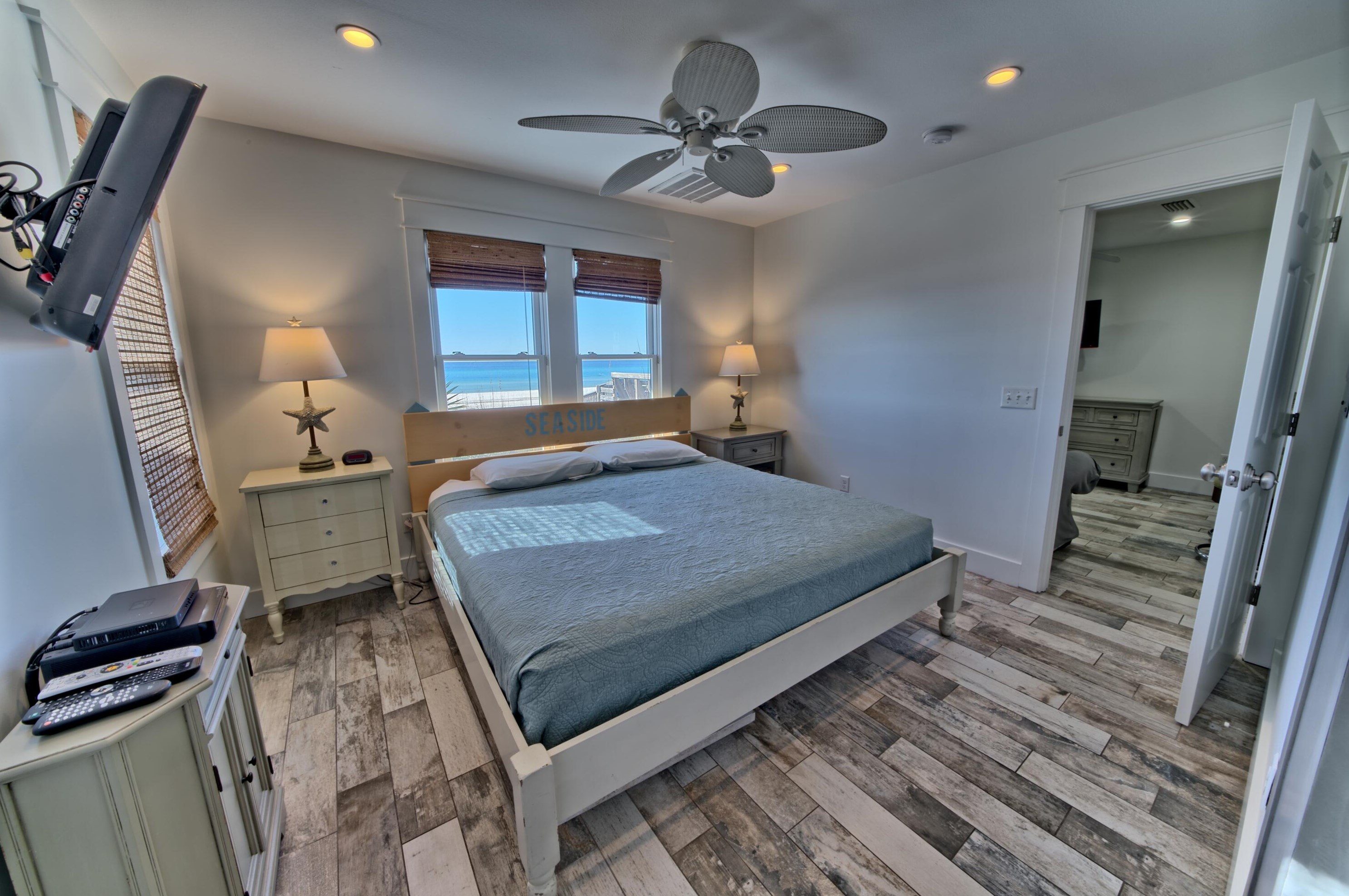 17817 Front Beach Rd, Panama City FL  32413-1941 exterior