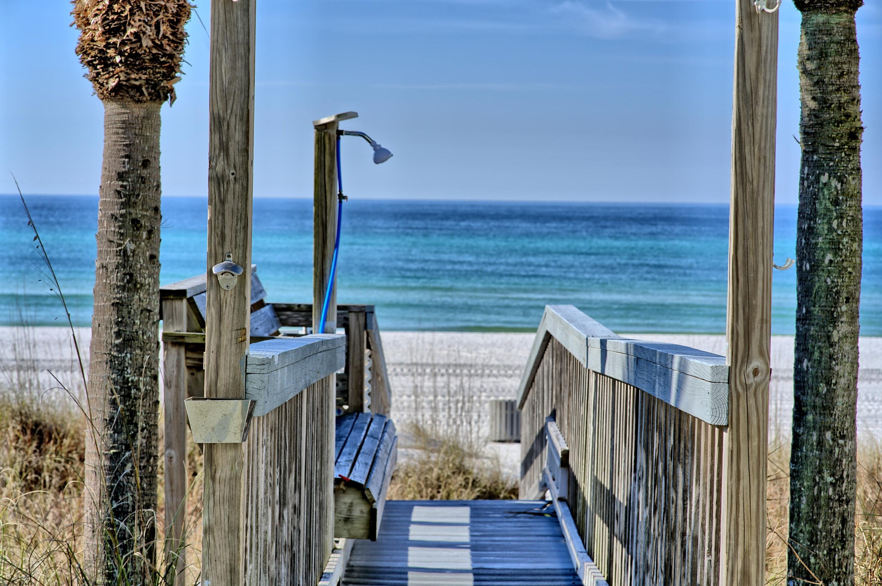 17817 Front Beach Rd, Panama City FL  32413-1941 exterior