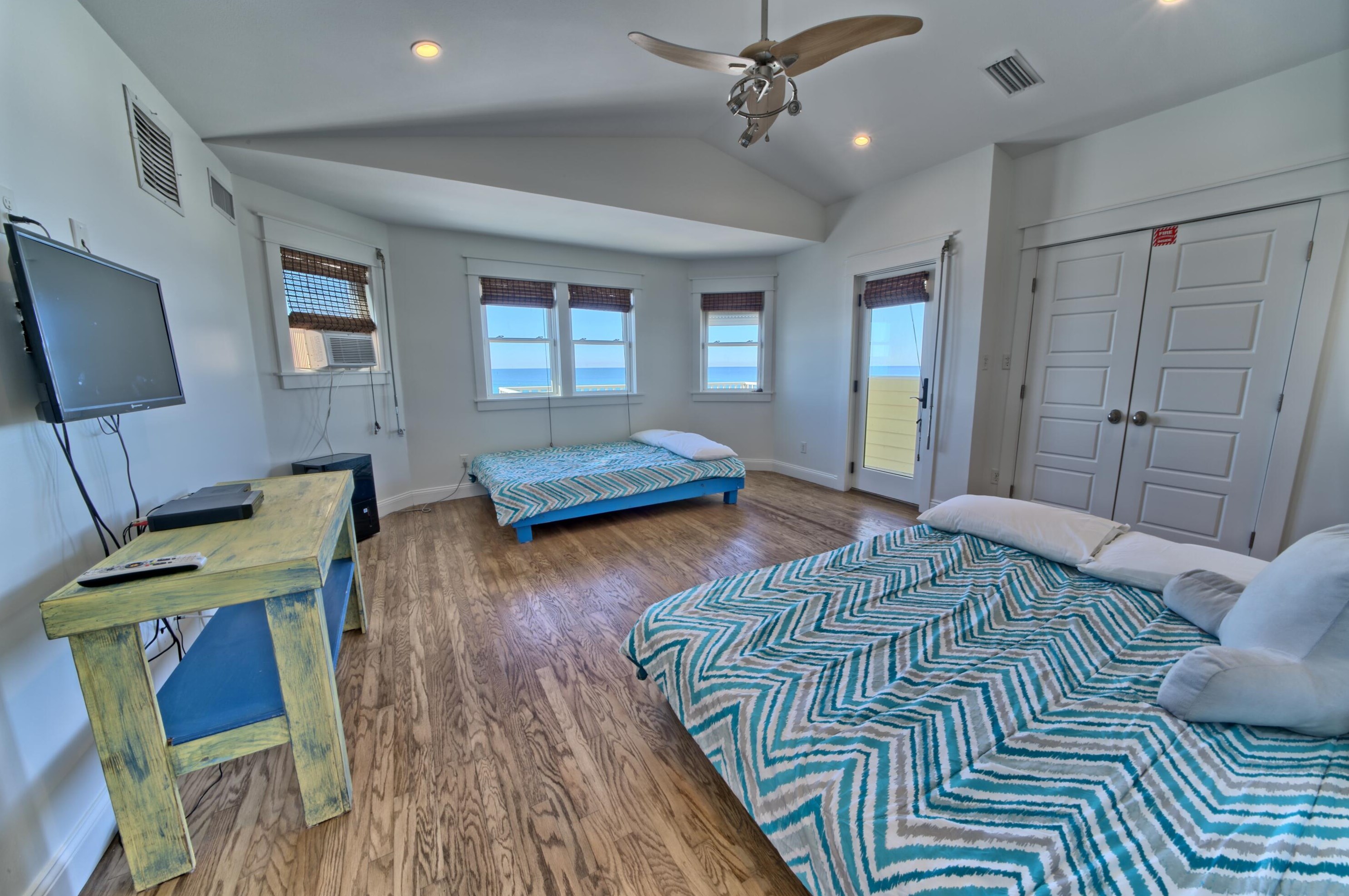 17817 Front Beach Rd, Panama City FL  32413-1941 exterior
