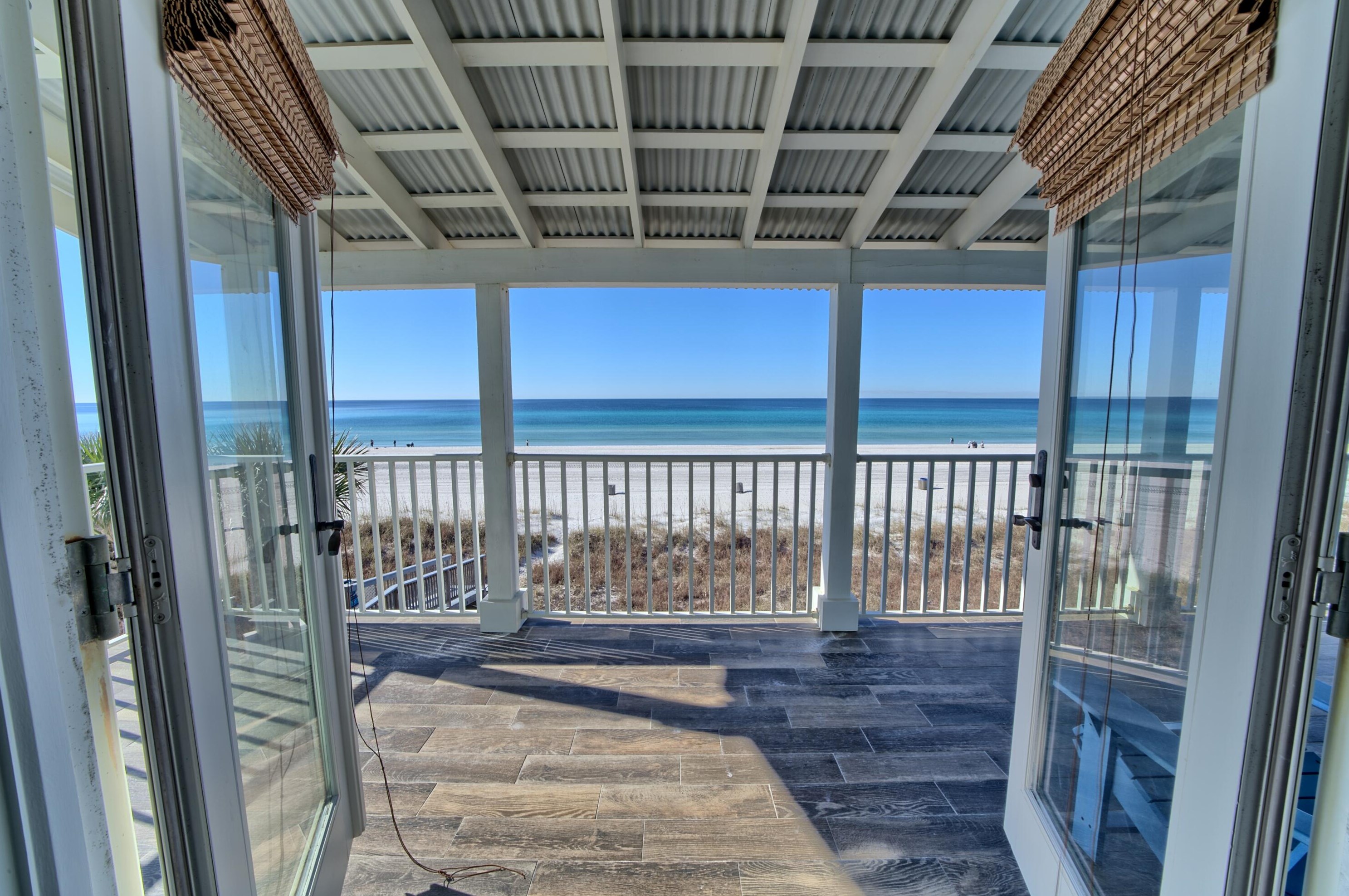 17817 Front Beach Rd, Panama City FL  32413-1941 exterior