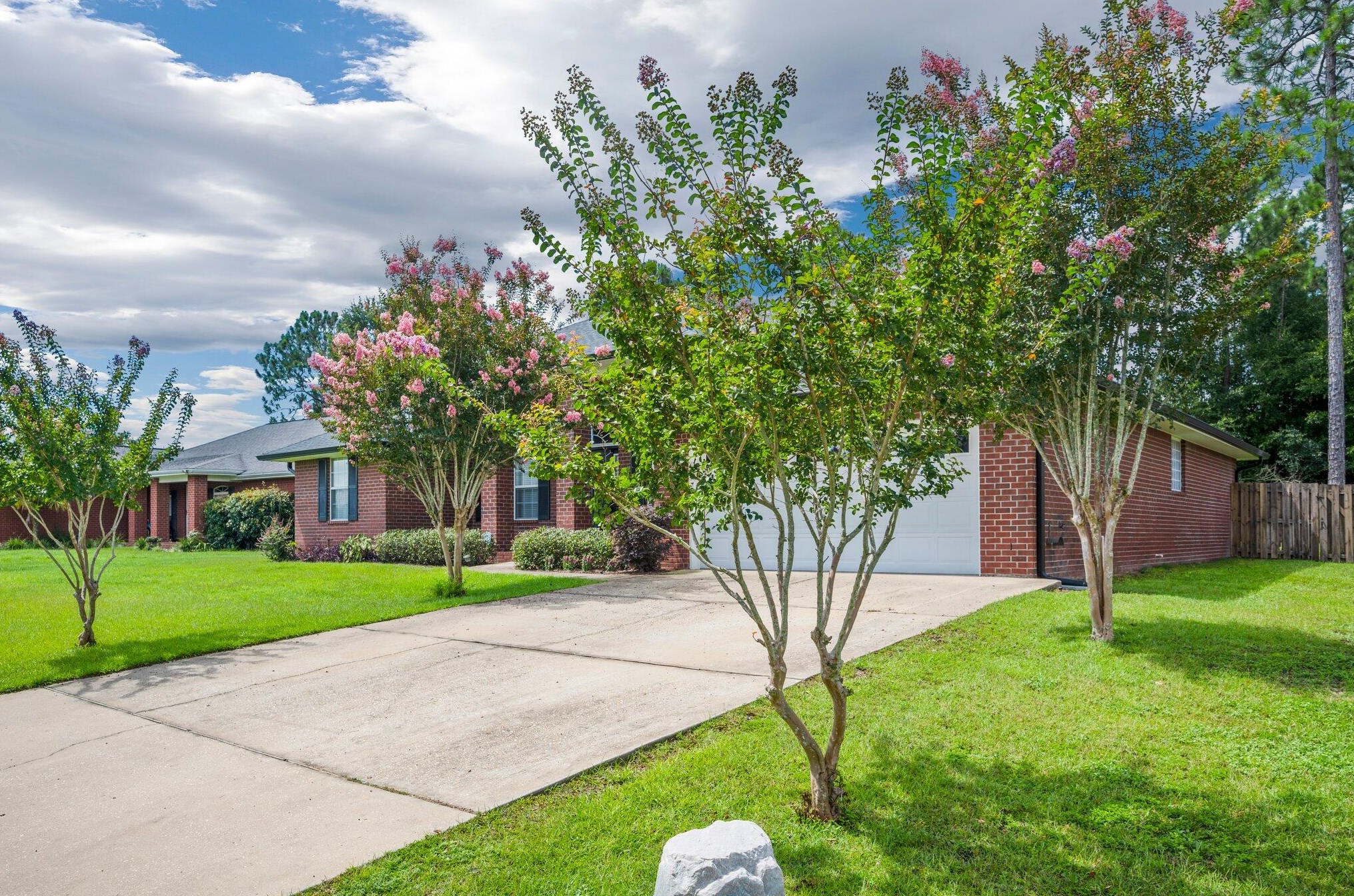 319 Sidewinder Loop, Crestview FL  32536-2241 exterior