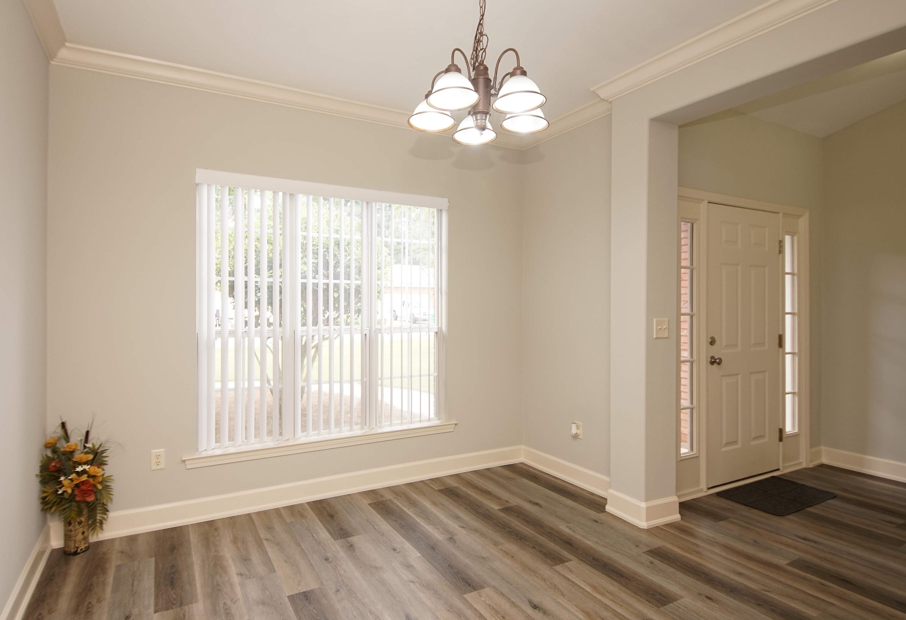 1905 Oak Ave, Niceville FL  32578-3611 exterior