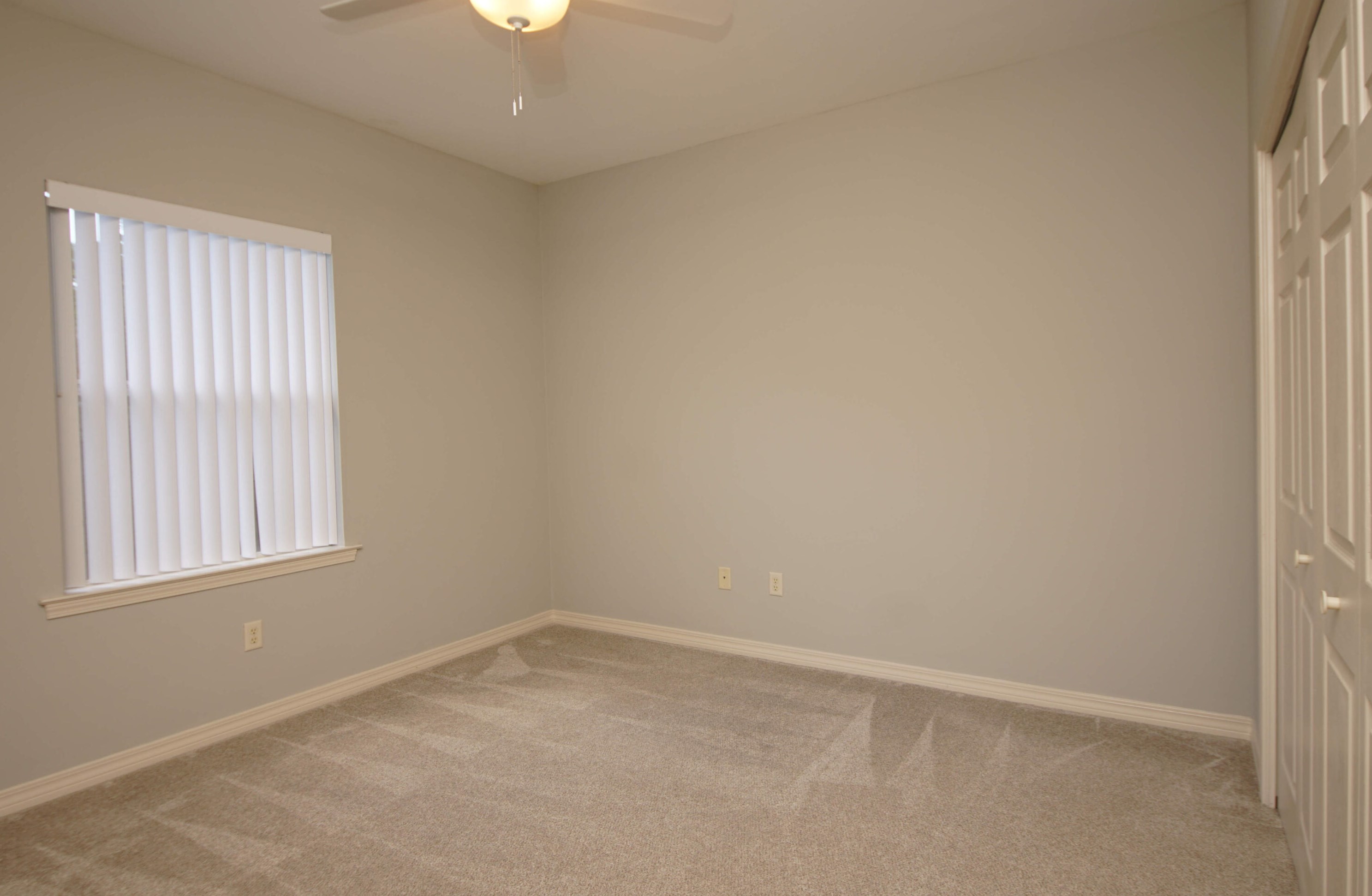 1905 Oak Ave, Niceville FL  32578-3611 exterior