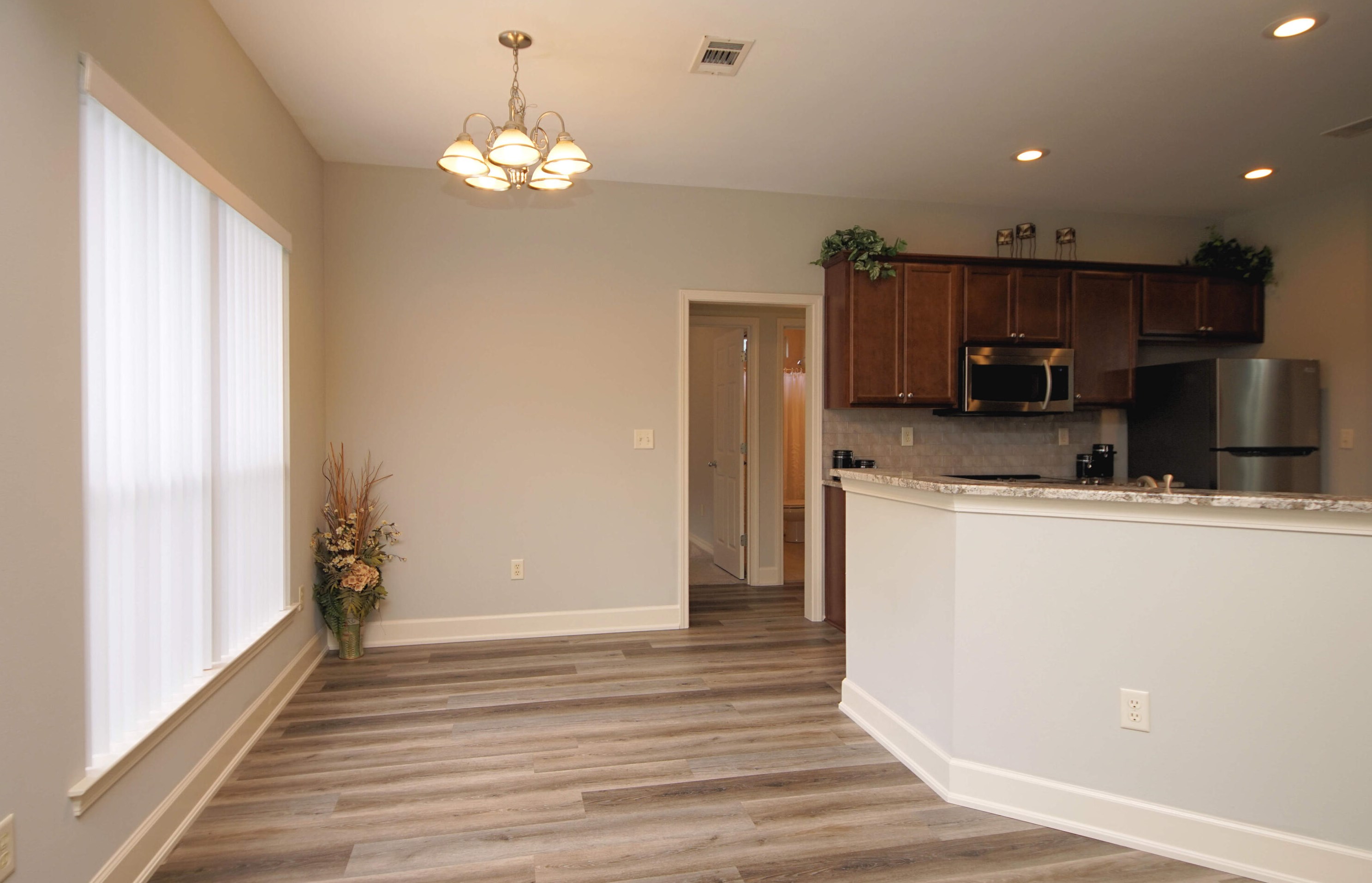 1905 Oak Ave, Niceville FL  32578-3611 exterior