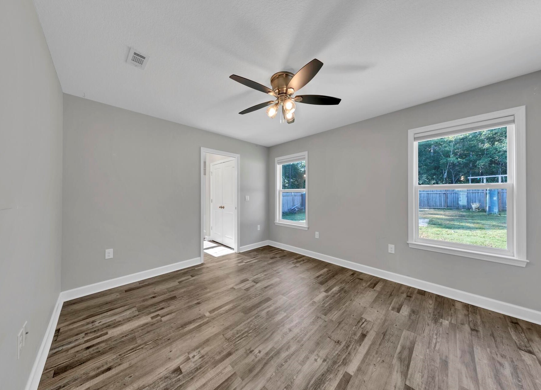 3191 Maple St, Crestview FL  32539-9180 exterior