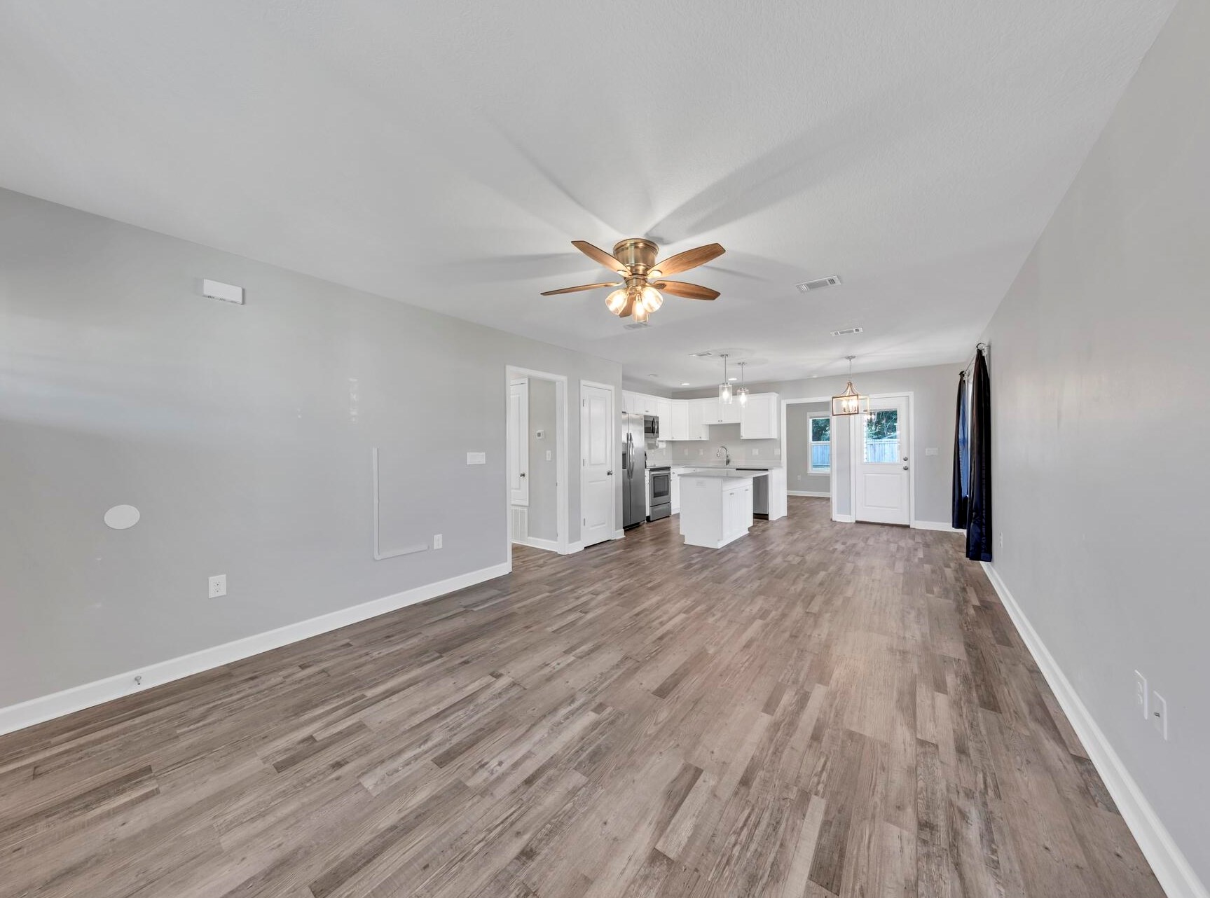 3191 Maple St, Crestview FL  32539-9180 exterior