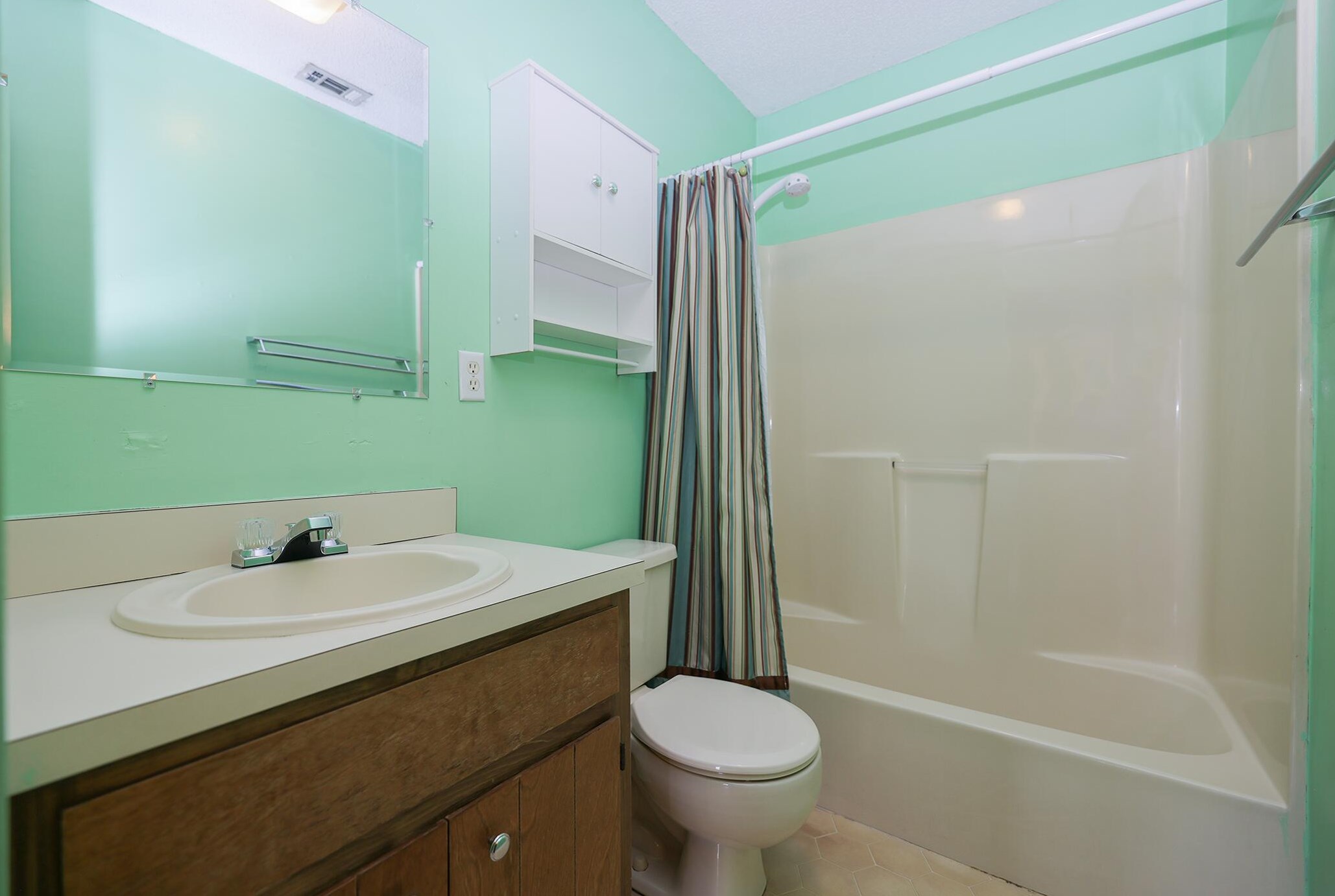 2909 Bentwood Ln, Fort Walton Beach FL  32547-6855 exterior