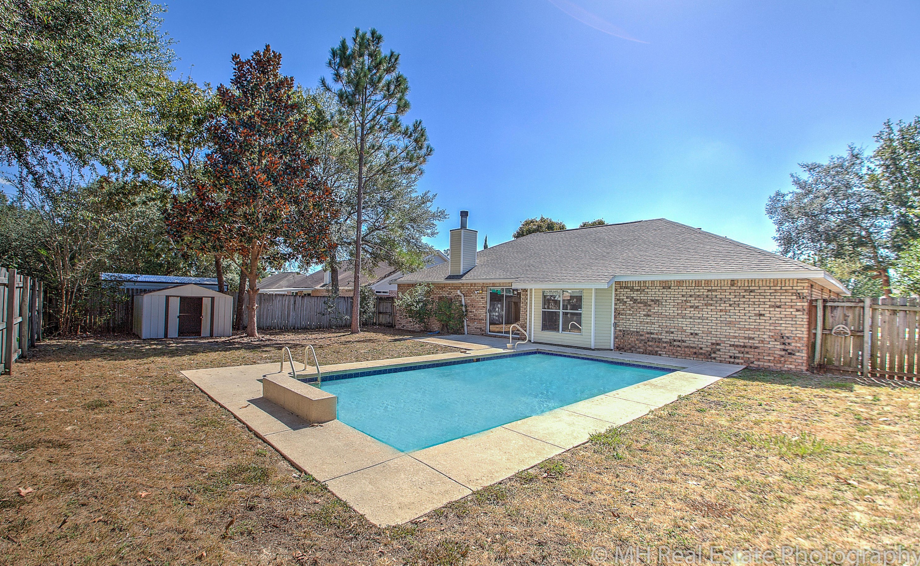 516 Risen Star Dr, Crestview FL  32539-6070 exterior