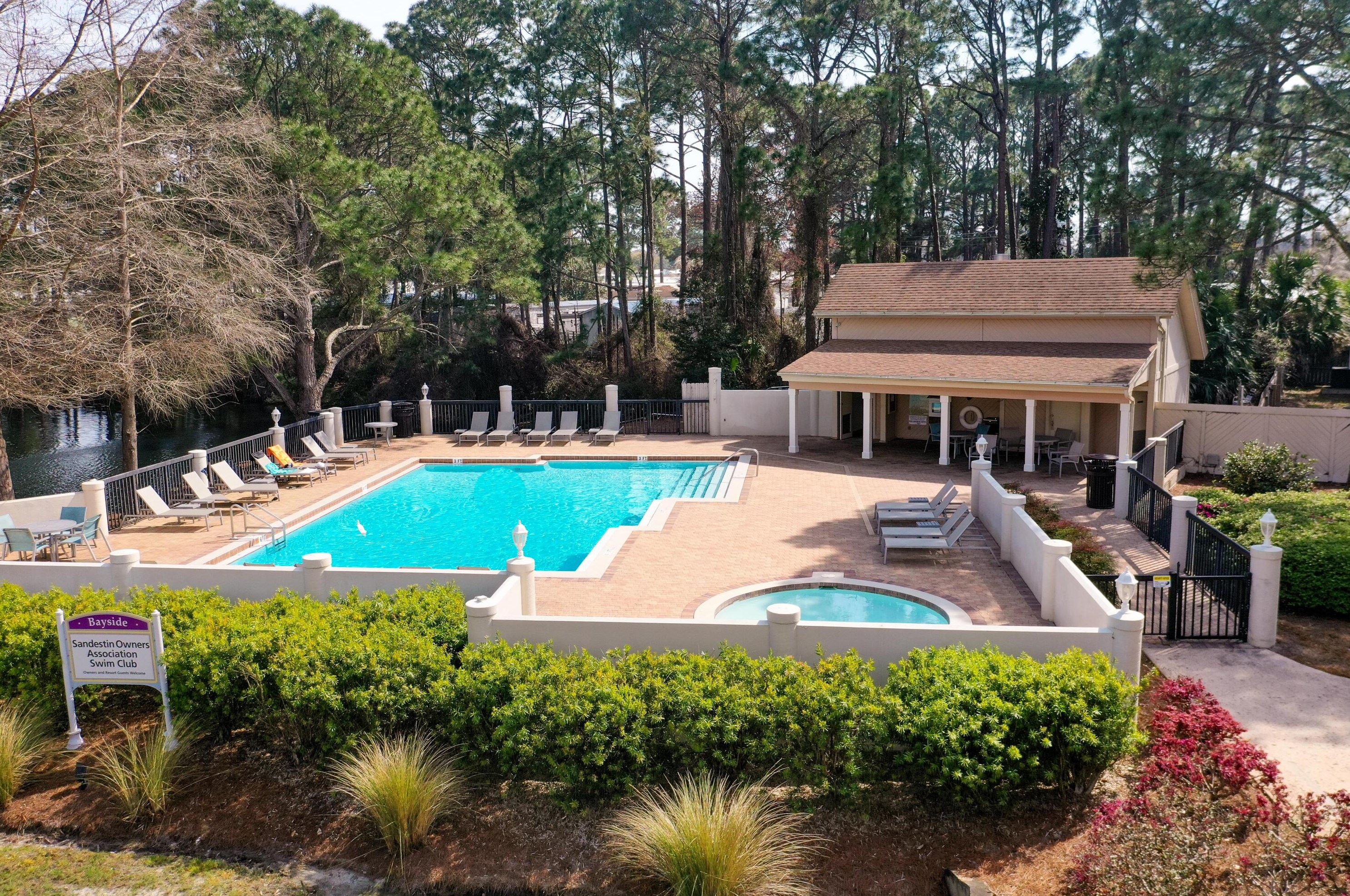 399 Linkside Dr, Destin FL 32550-4851 exterior