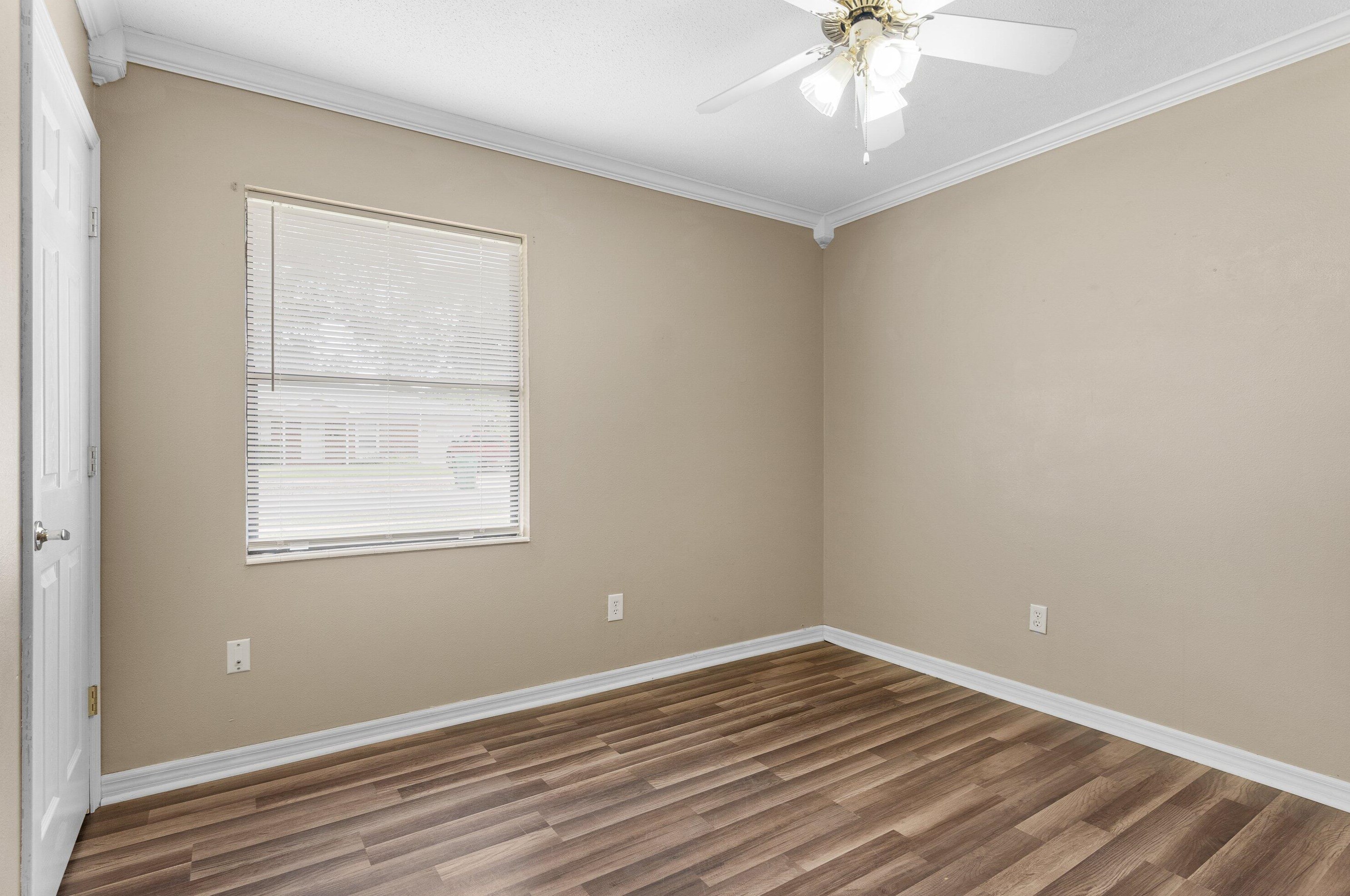 319 23rd St, Niceville FL  32578-3202 exterior