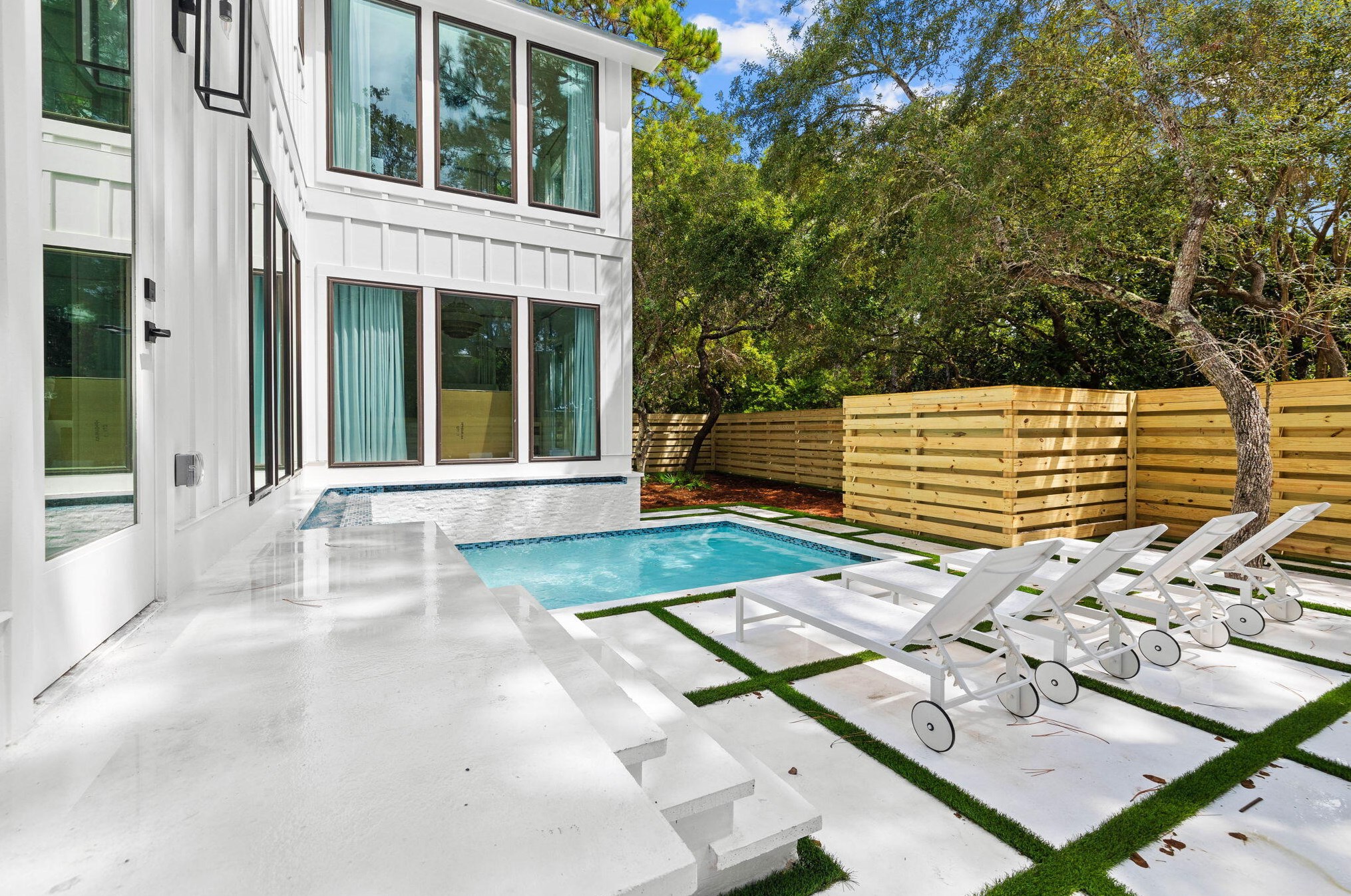 261 Defuniak St, Santa Rosa Beach FL  32459-2848 exterior