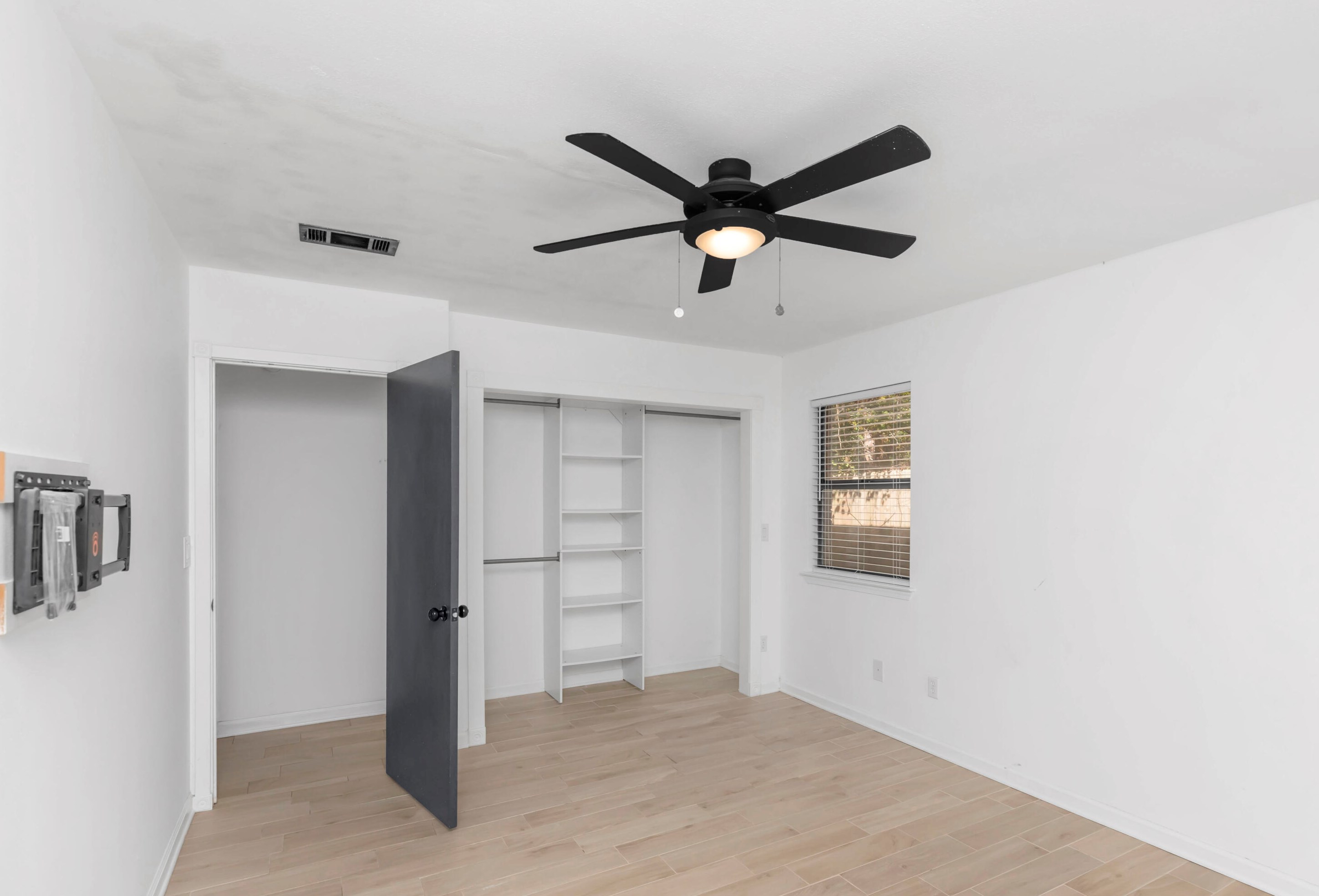 736 Butler Dr, Fort Walton Beach FL  32548-3810 exterior