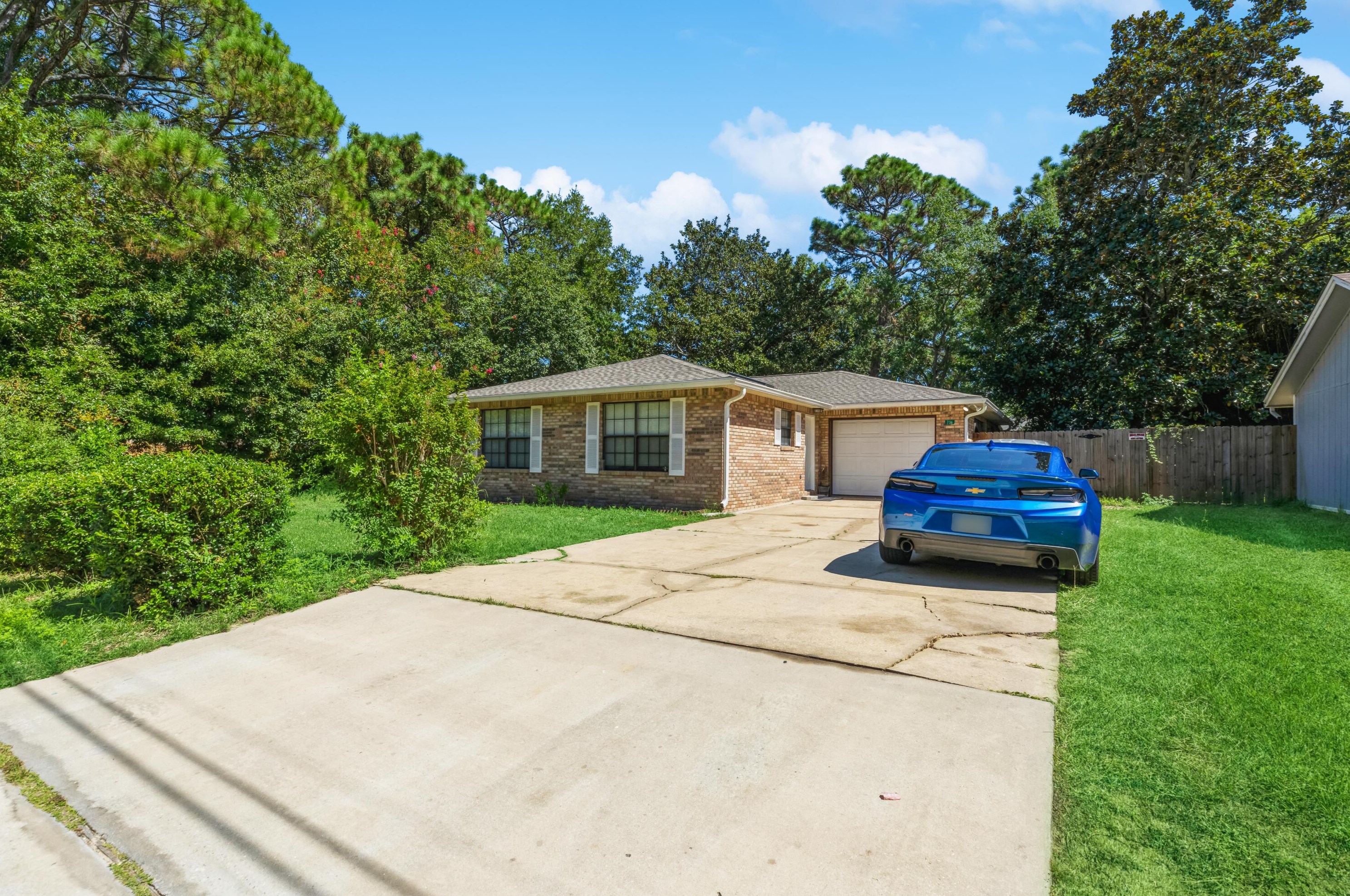 736 Butler Dr, Fort Walton Beach FL  32548-3810 exterior