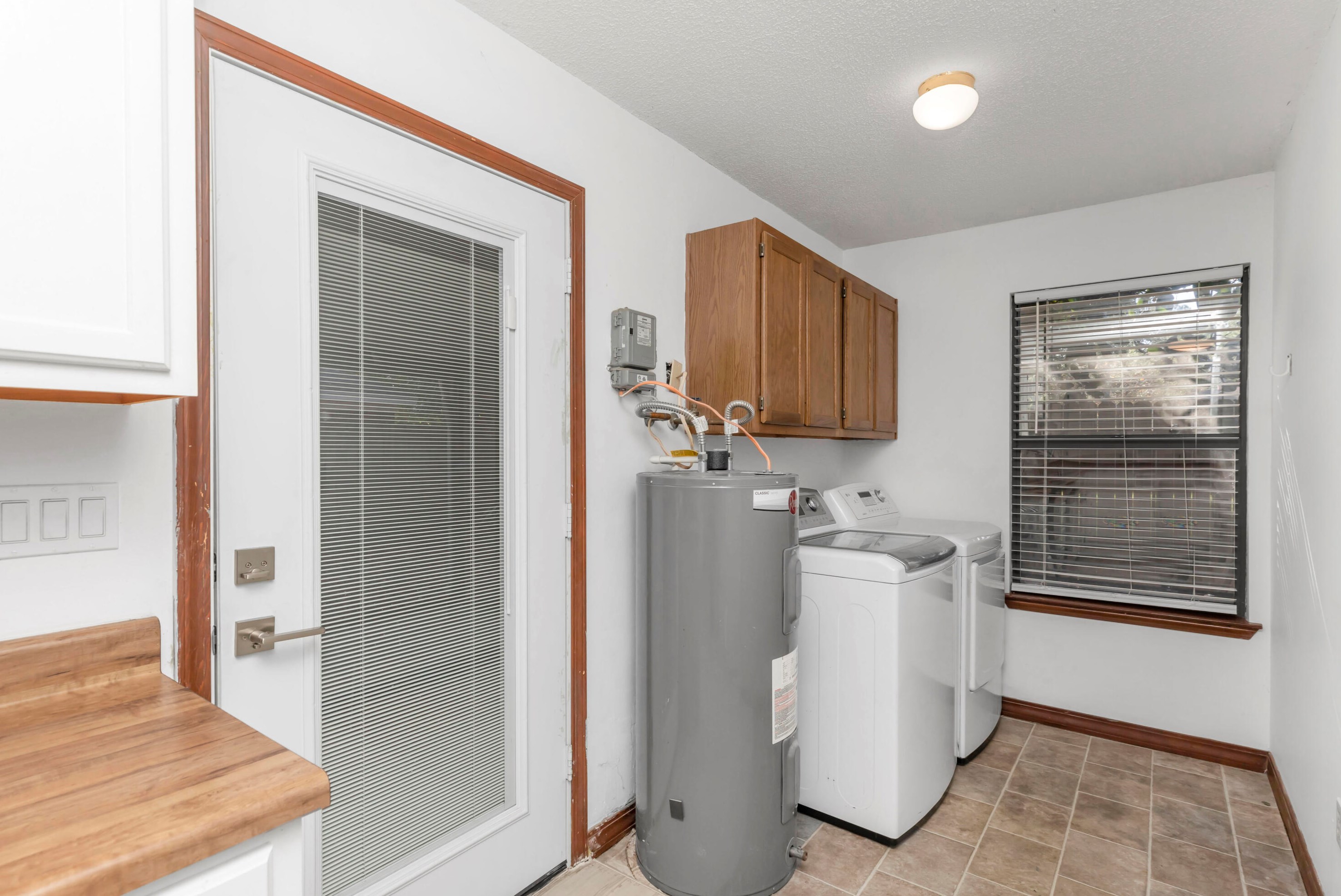 736 Butler Dr, Fort Walton Beach FL  32548-3810 exterior