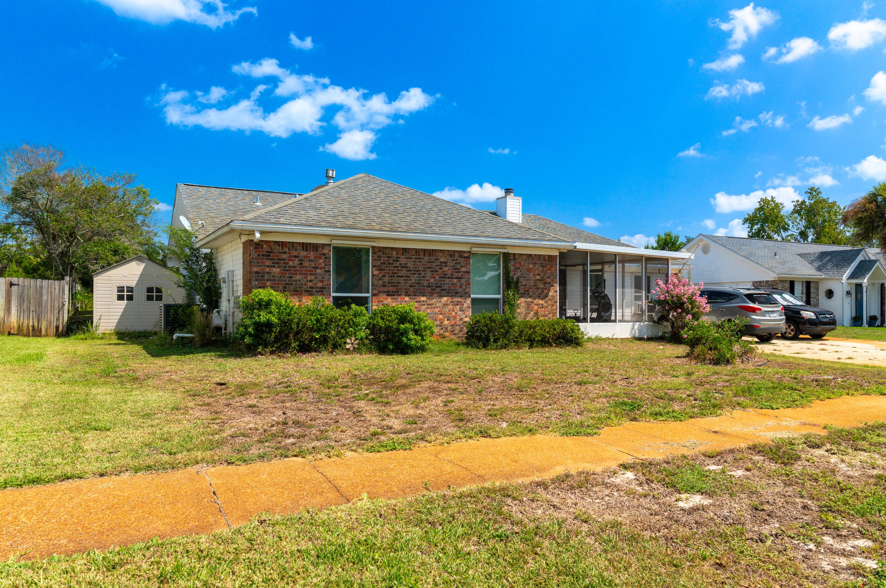 1039 Blvd De Ln Parisienne, Mary Esther FL  32569-2312 exterior