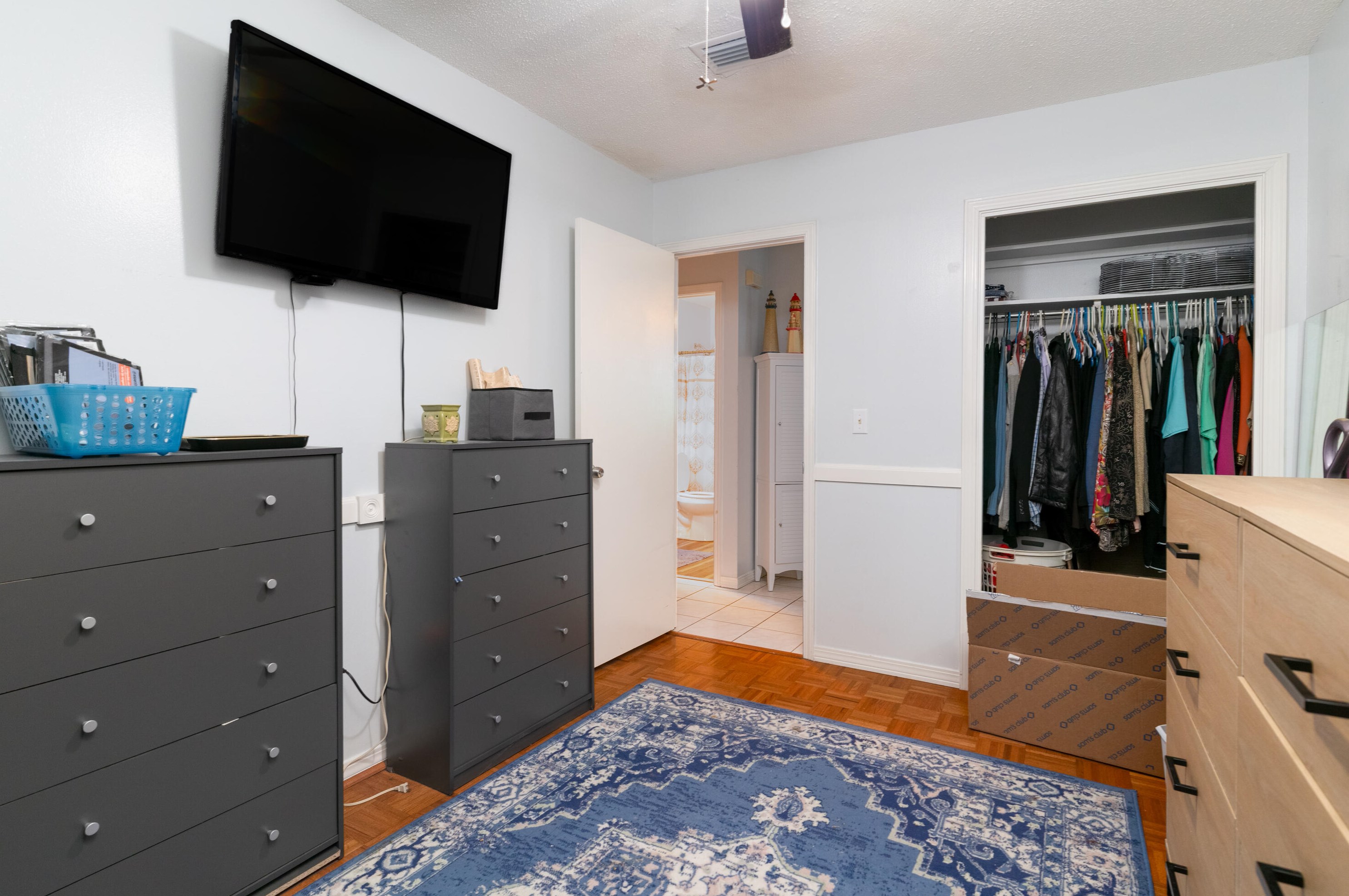 1039 Blvd De Ln Parisienne, Mary Esther FL  32569-2312 exterior