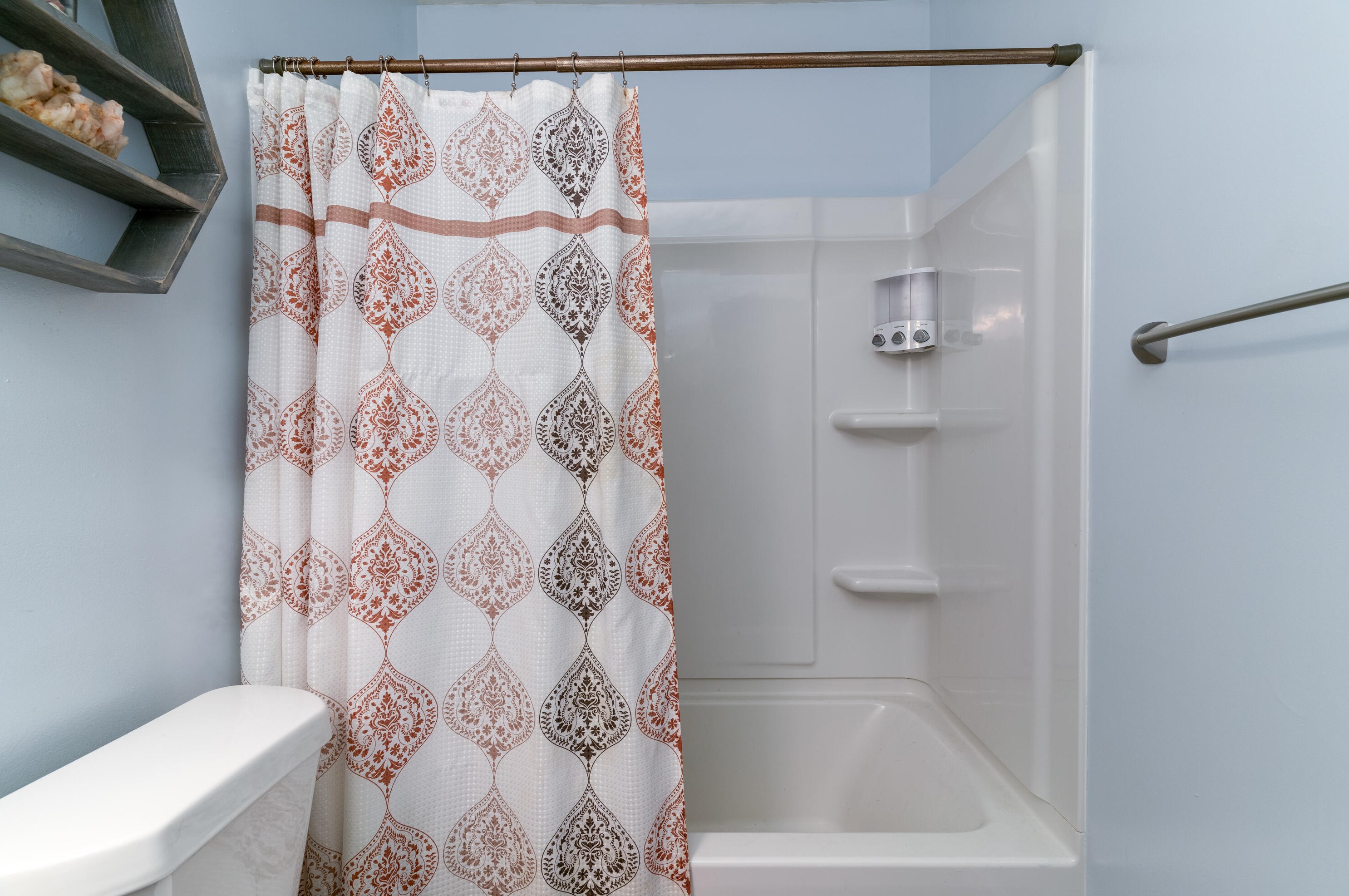 1039 Blvd De Ln Parisienne, Mary Esther FL  32569-2312 exterior