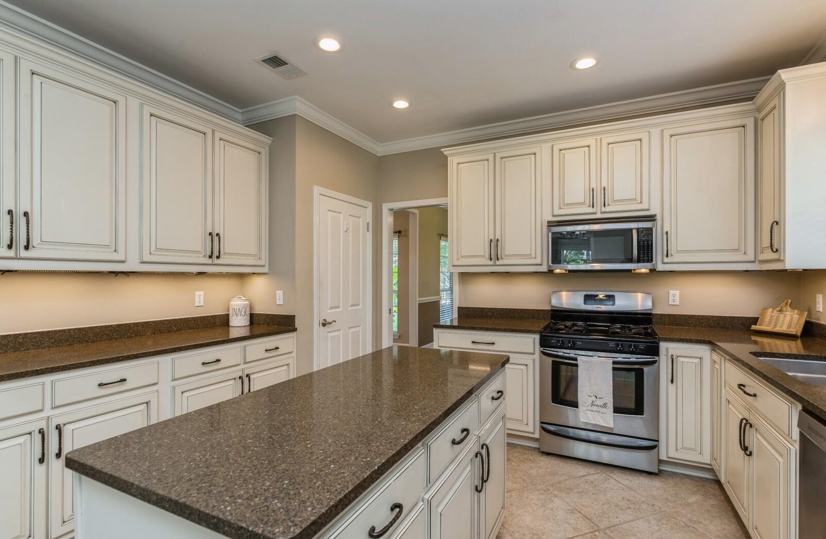 139 Baywind Dr, Niceville FL  32578-4801 exterior