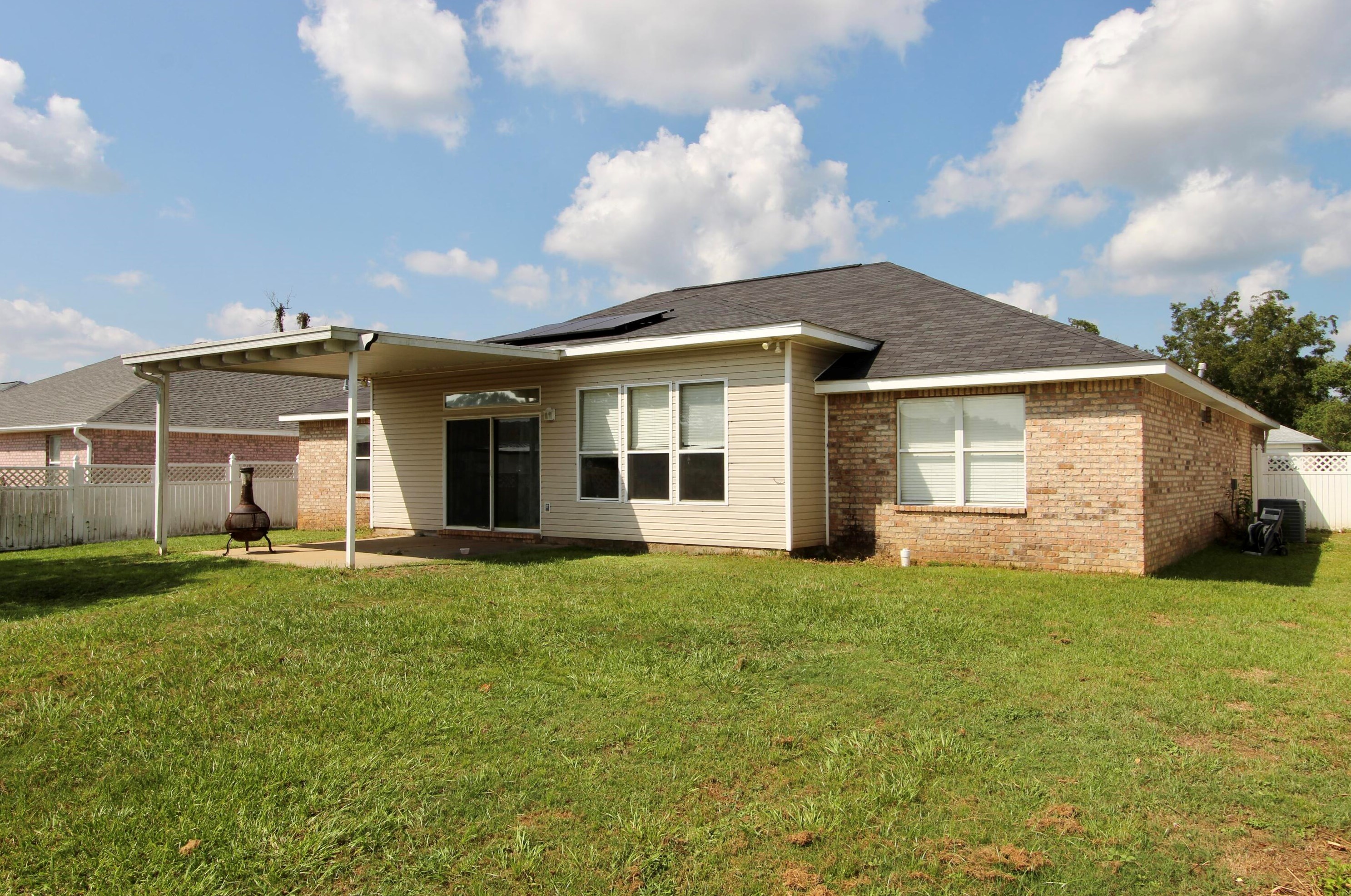 5624 Brook Dr, Crestview FL  32539-9074 exterior