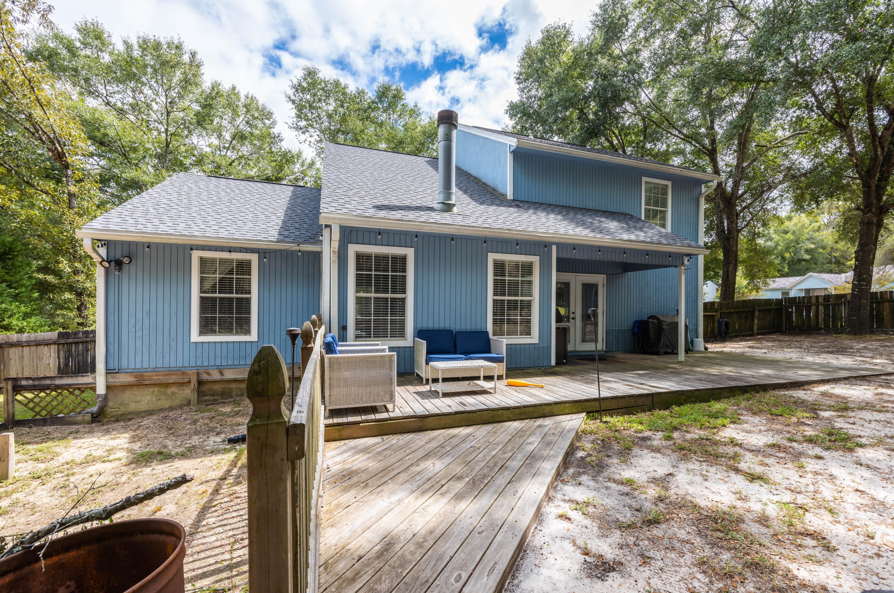 5928 Creekside Cir, Crestview FL  32536-9398 exterior