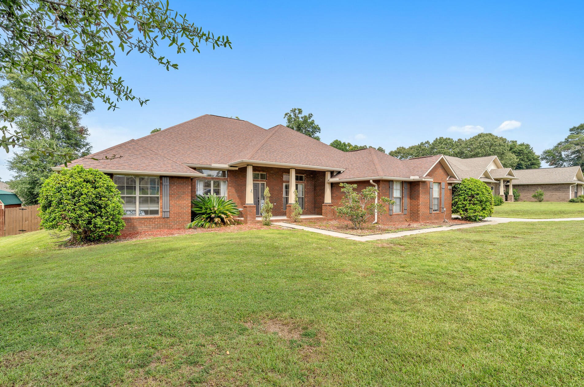 6217 Plum Orchard Way, Crestview FL  32536-4370 exterior