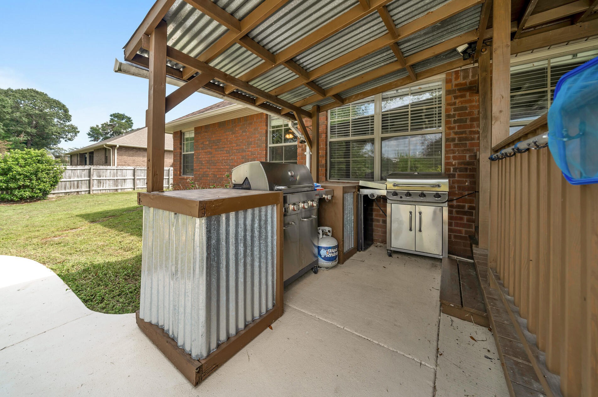 6217 Plum Orchard Way, Crestview FL  32536-4370 exterior