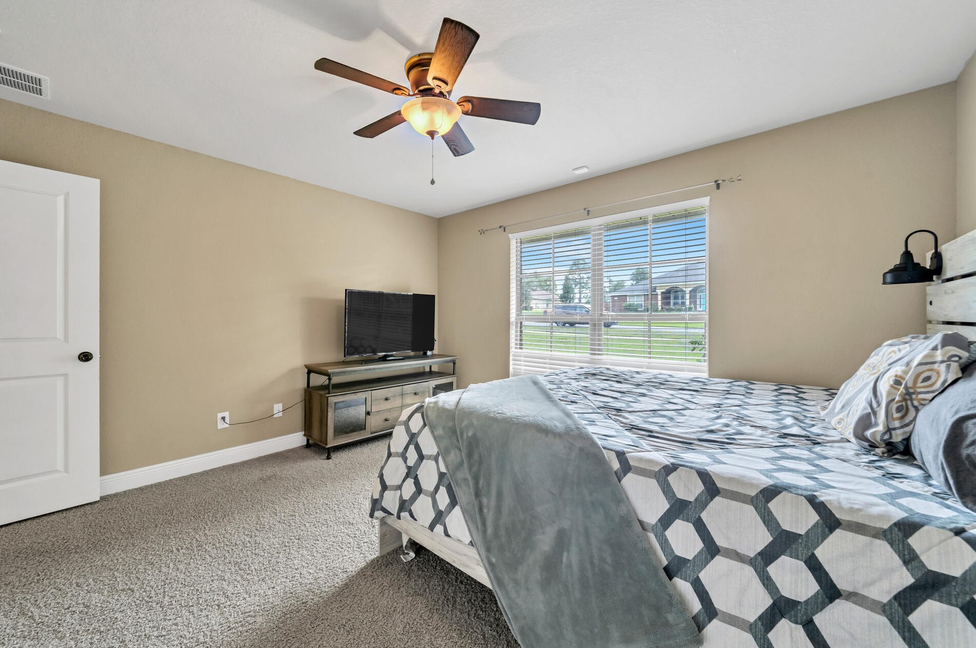 6217 Plum Orchard Way, Crestview FL  32536-4370 exterior