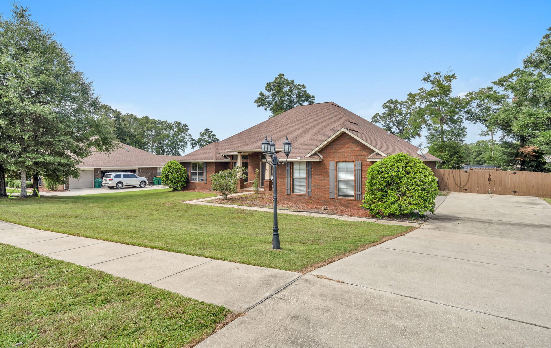 6217 Plum Orchard Way, Crestview FL  32536-4370 exterior