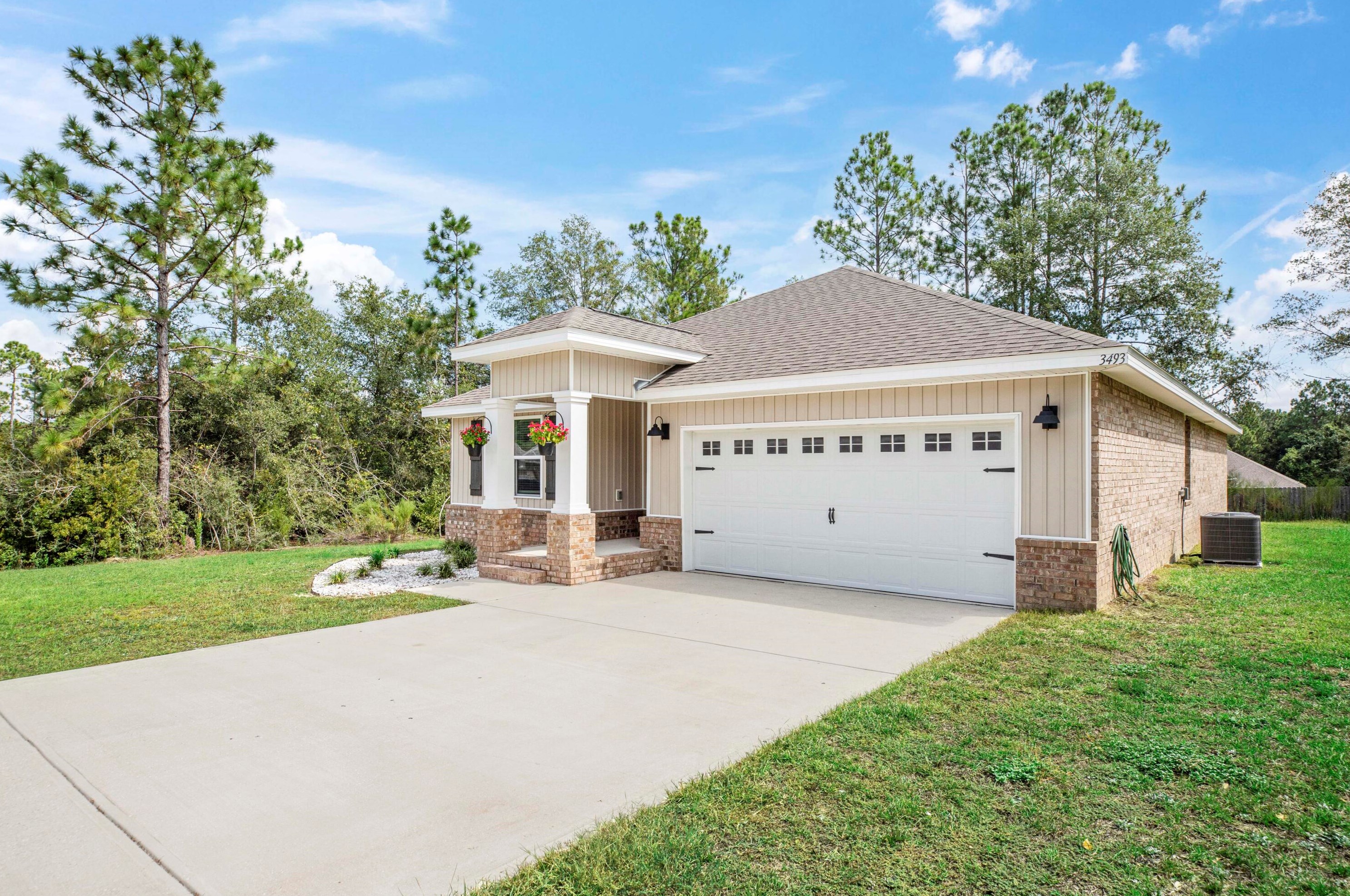 3493 Sparco Dr, Crestview FL  32539-5436 exterior