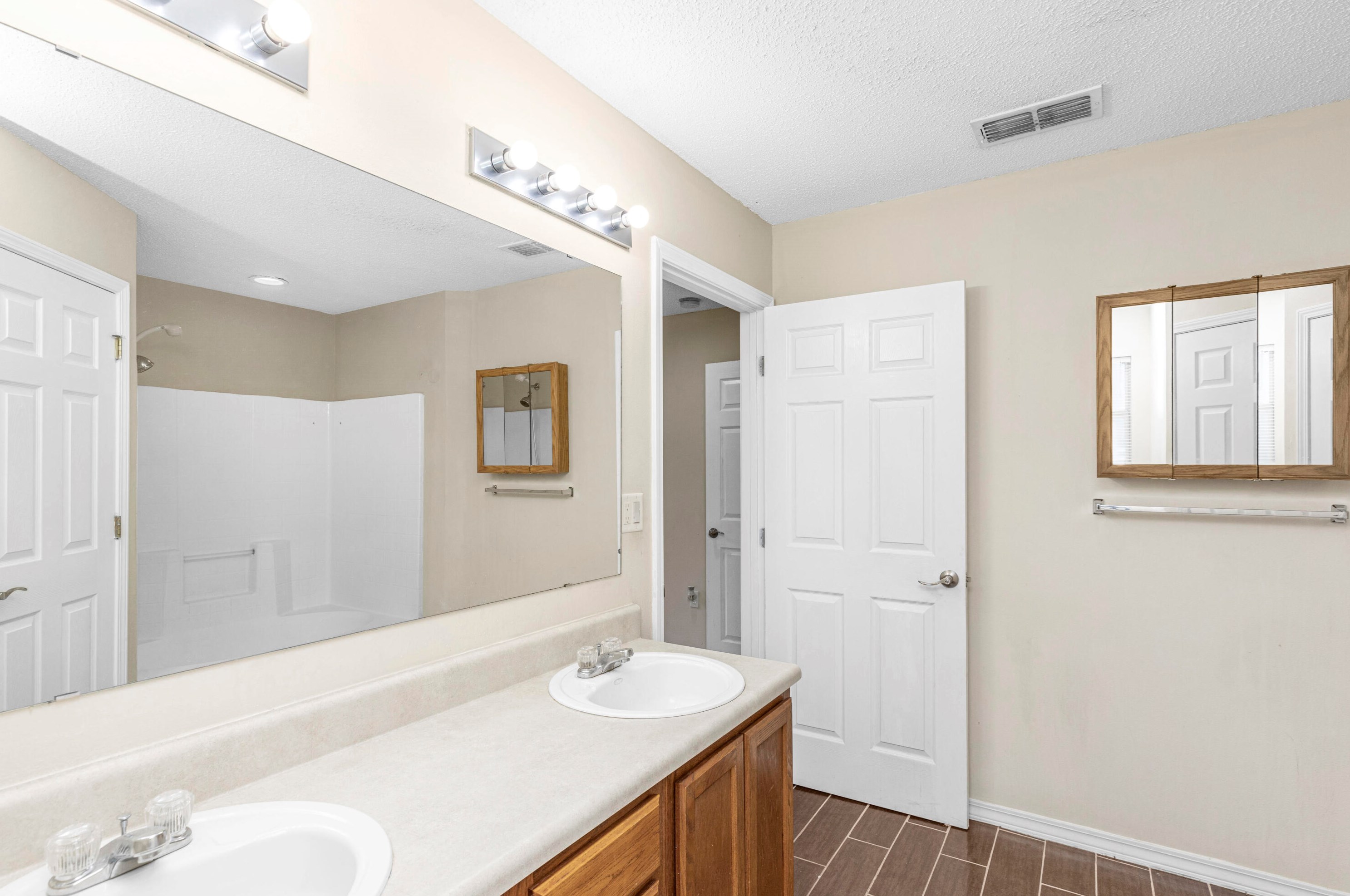256 Limestone Cir, Crestview FL  32539-5794 exterior