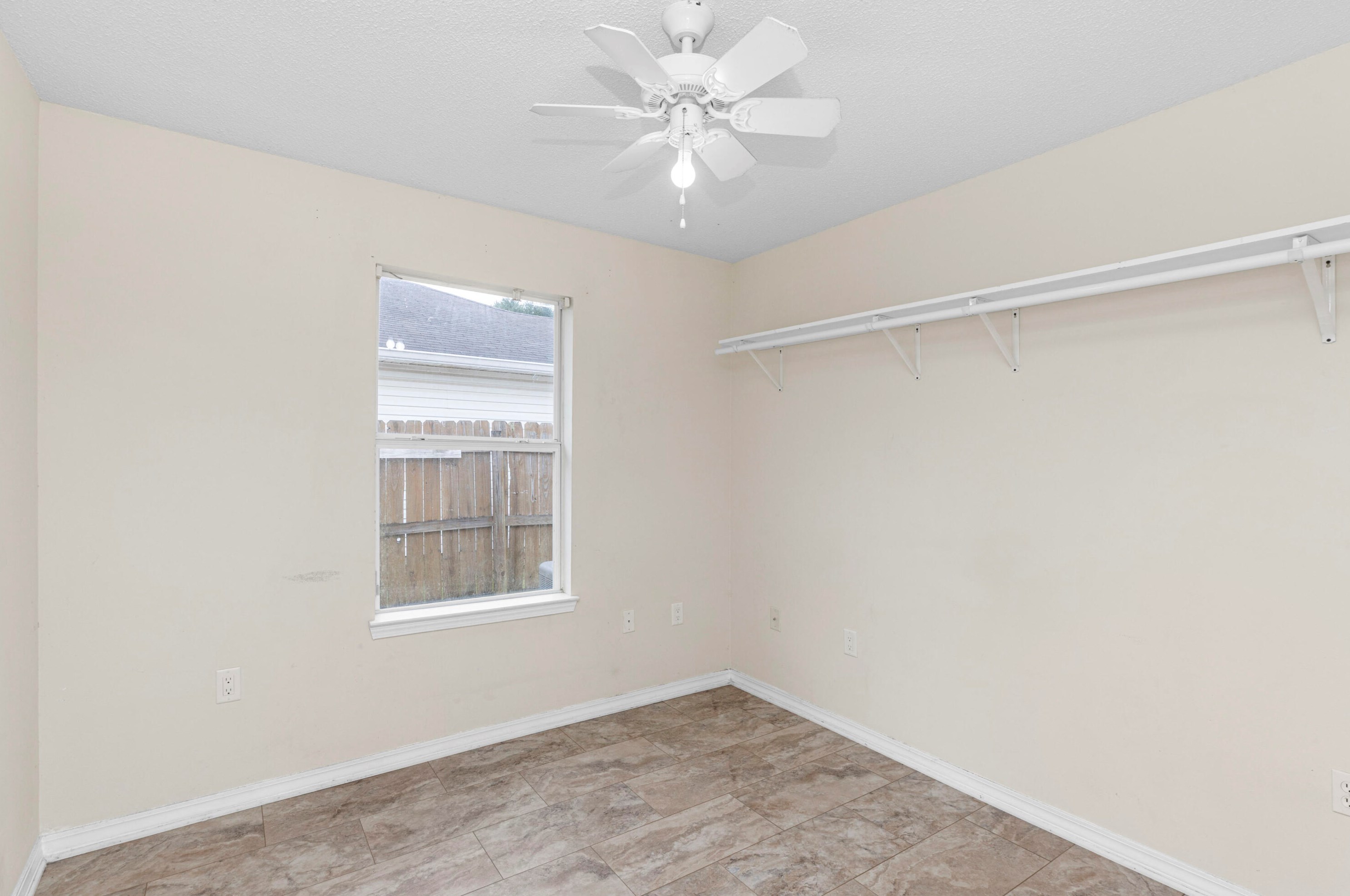 256 Limestone Cir, Crestview FL  32539-5794 exterior