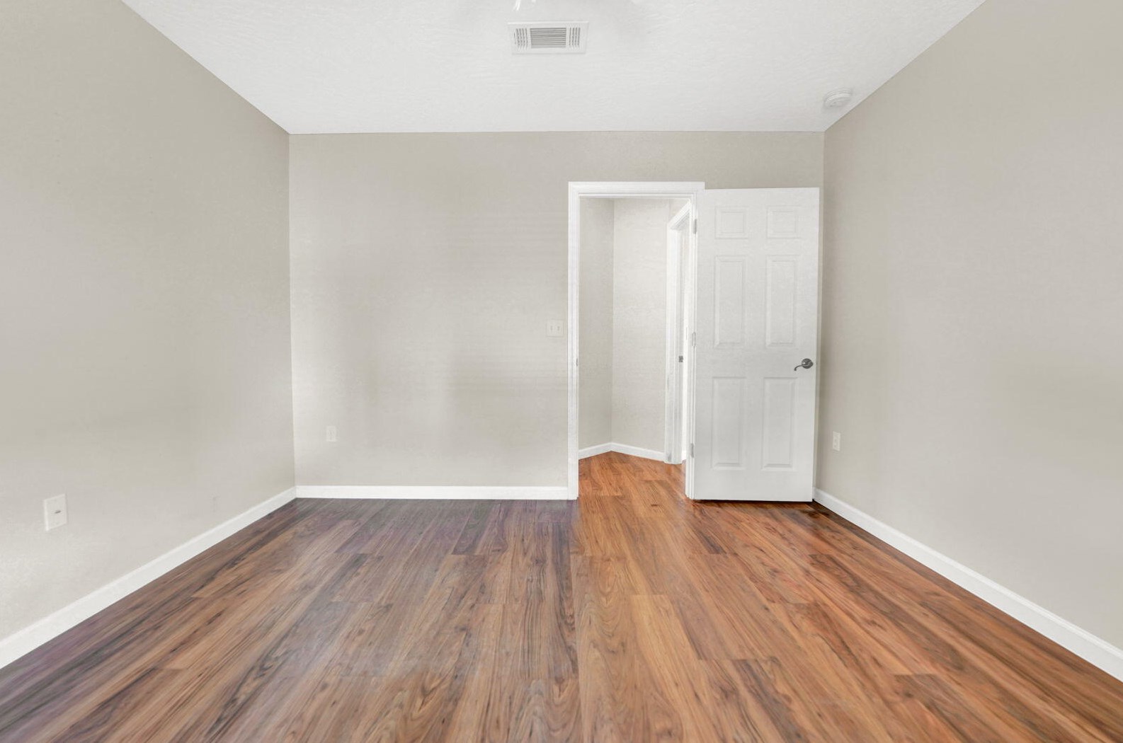 5228 Moore Loop, Crestview FL  32536-5469 exterior