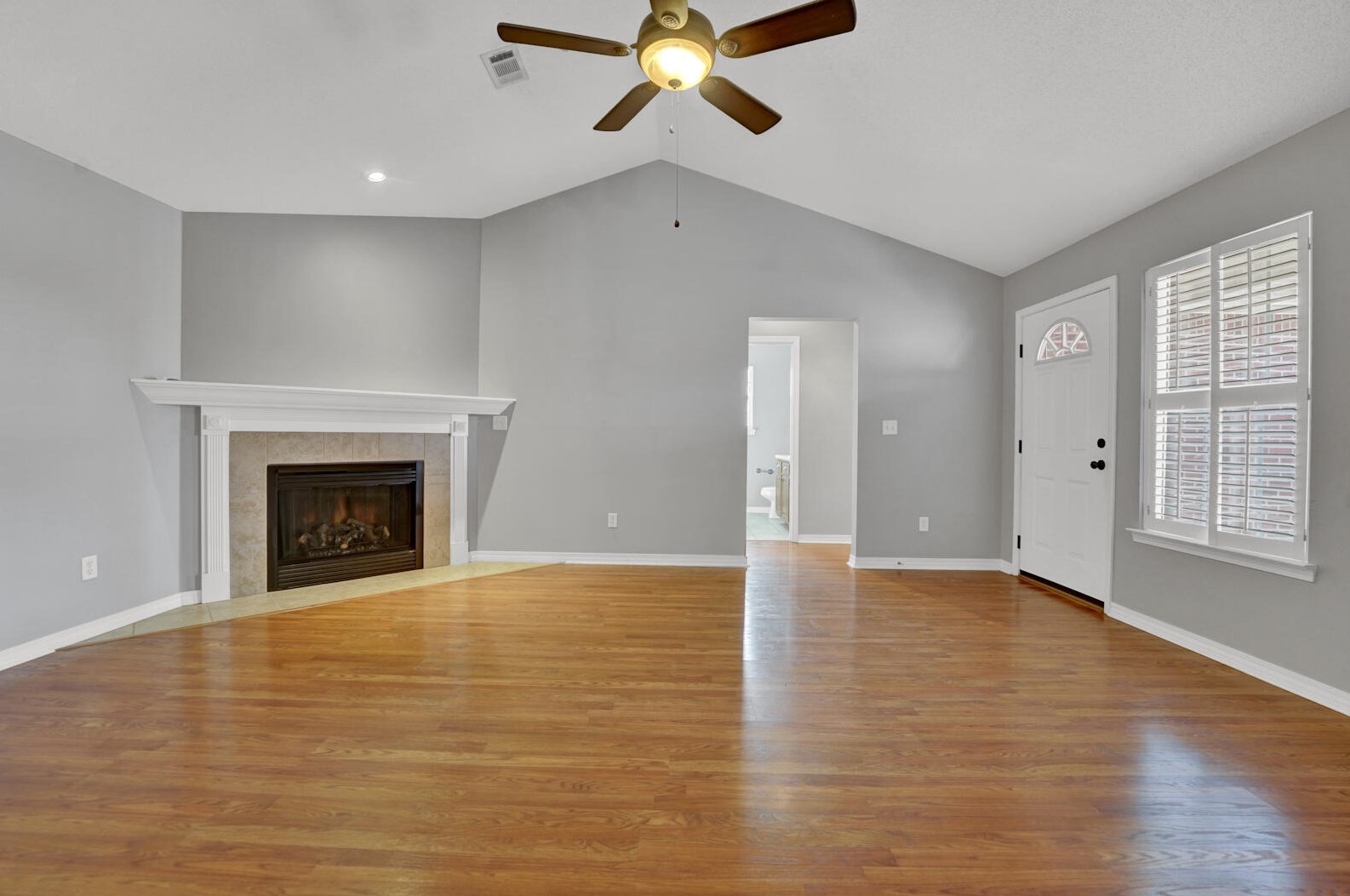106 Kyle Ln, Crestview FL  32539-7037 exterior
