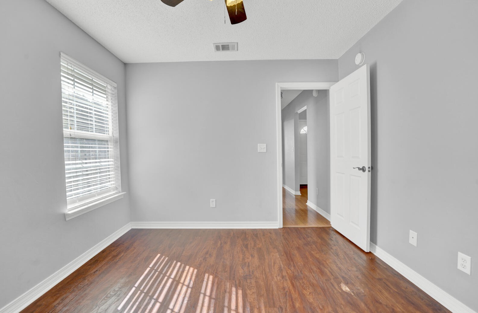 106 Kyle Ln, Crestview FL  32539-7037 exterior