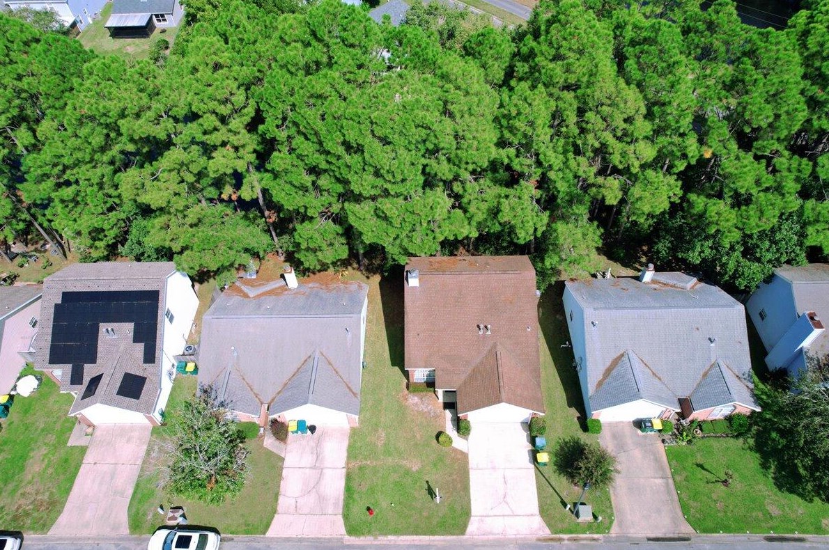 1667 Bennetts End, Fort Walton Beach FL 32547-6901 exterior