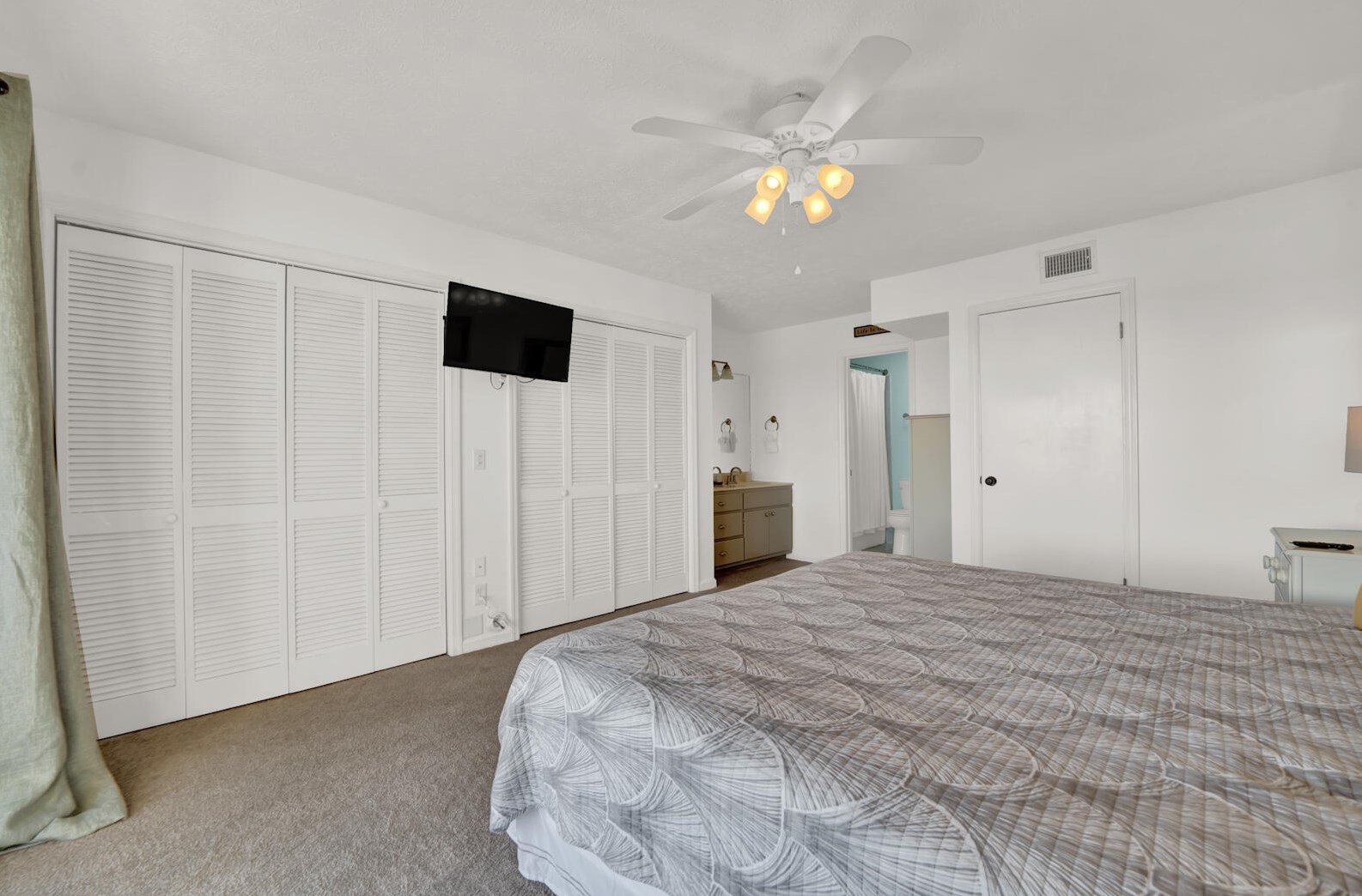 7713 Surf Dr, Panama City FL  32408-7510 exterior