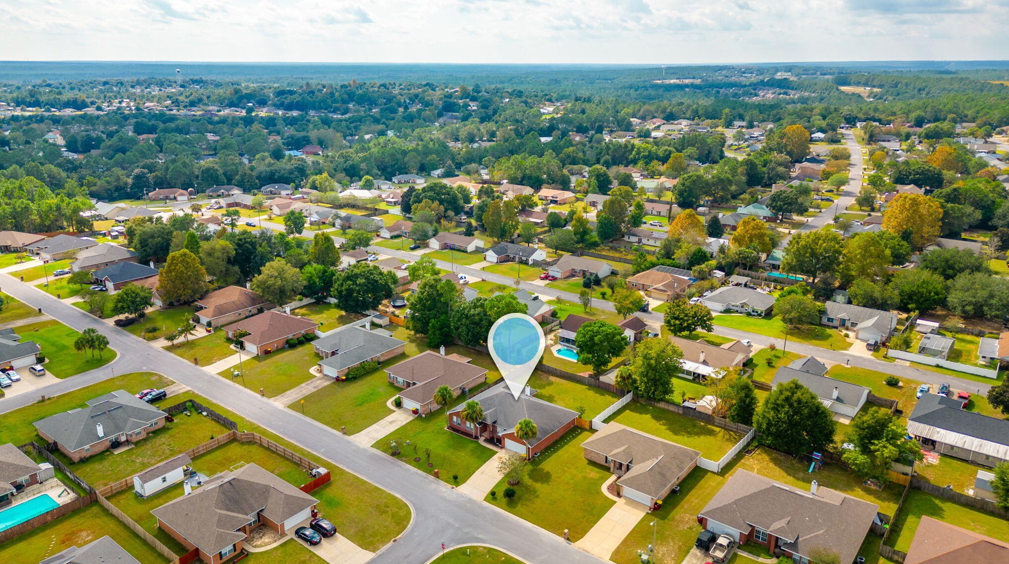 139 Strike Eagle Dr, Crestview FL  32536-2240 exterior