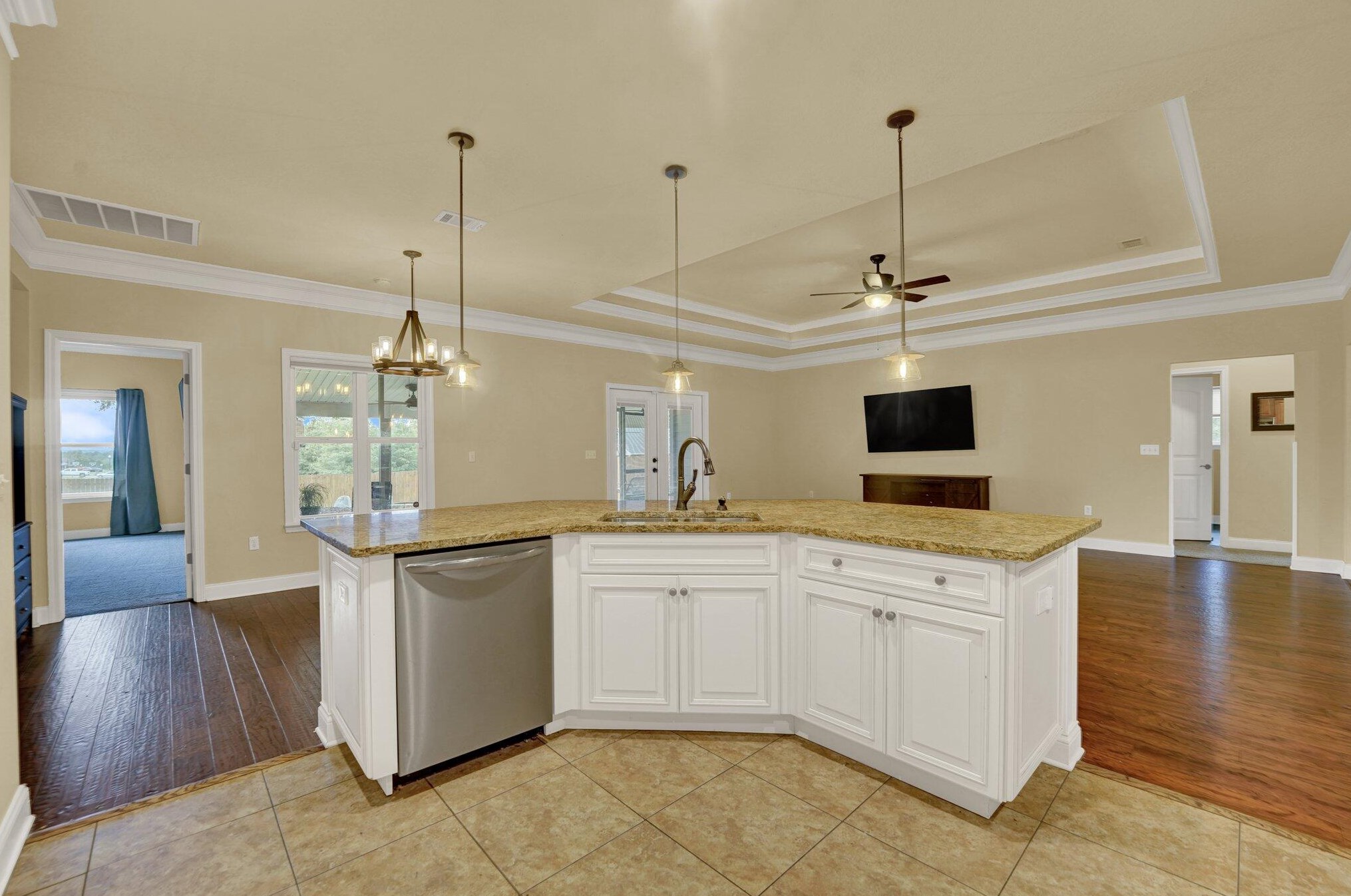 5762 Marigold Loop, Crestview FL  32539-8405 exterior