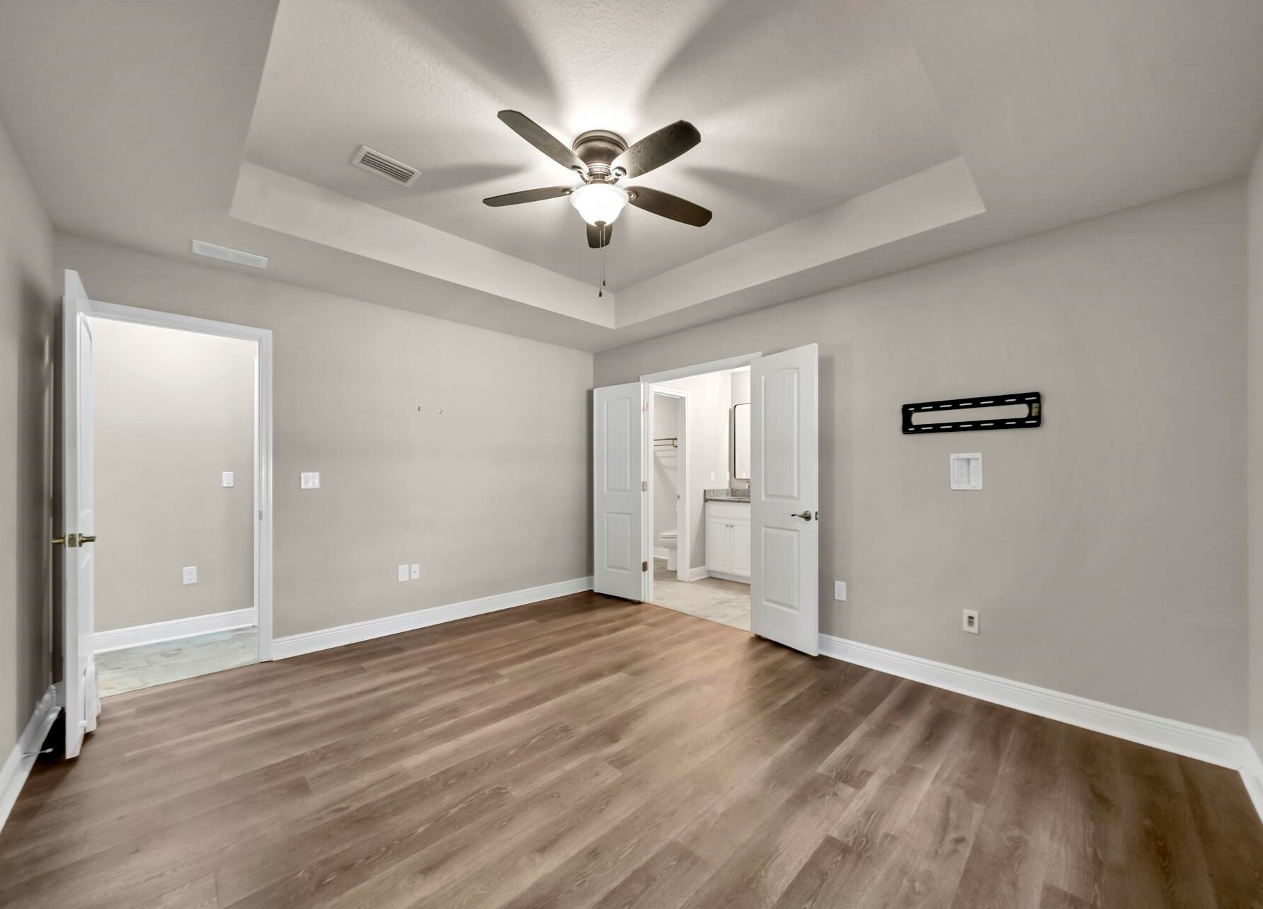 6030 Trestle St, Crestview FL  32536-4379 exterior