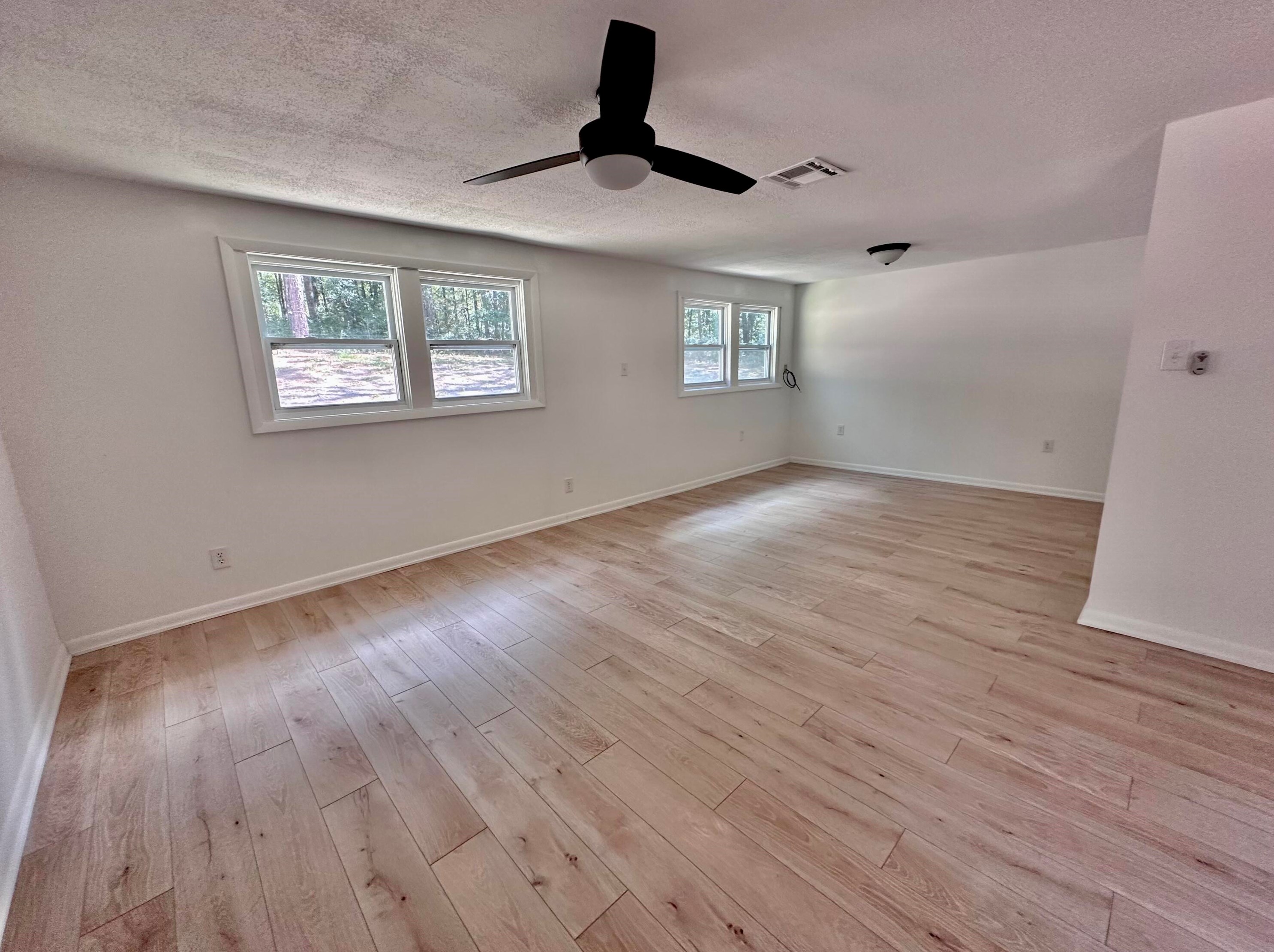 159 Smith St, Crestview FL  32539-2911 exterior