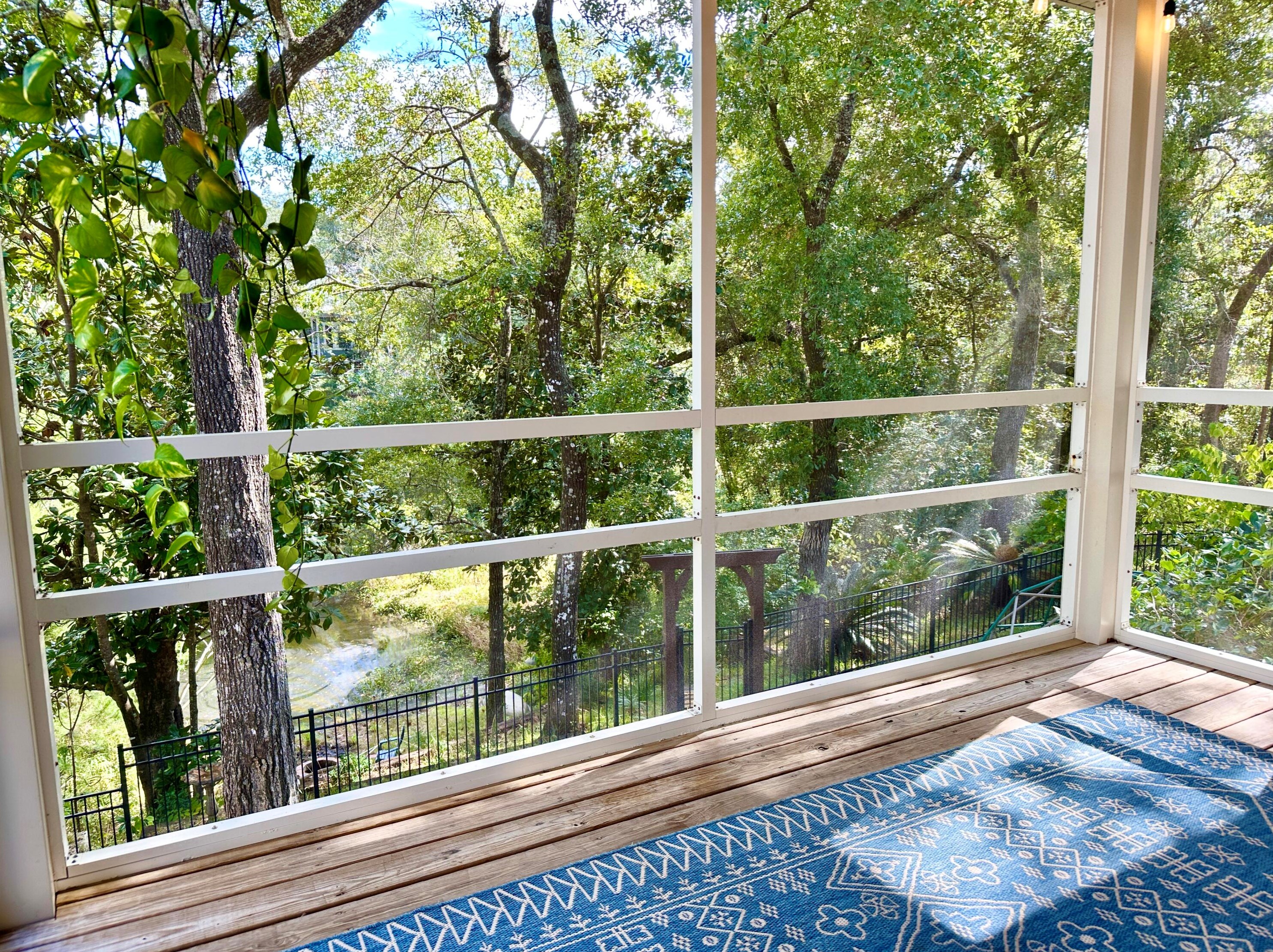 235 Hillside Dr, Niceville FL  32578-2355 exterior