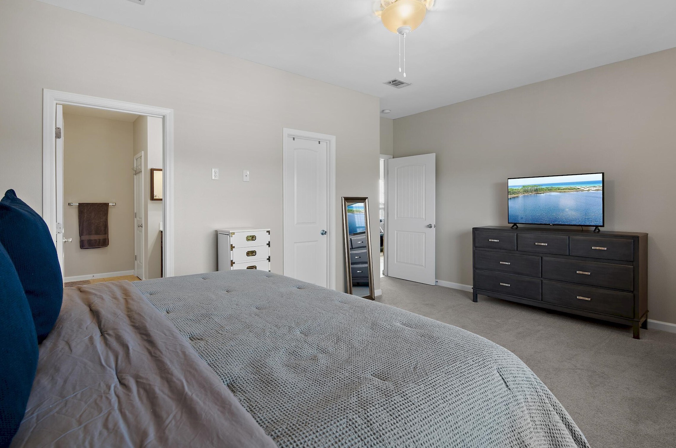 320 Fairwood Dr, Niceville FL  32578-3270 exterior