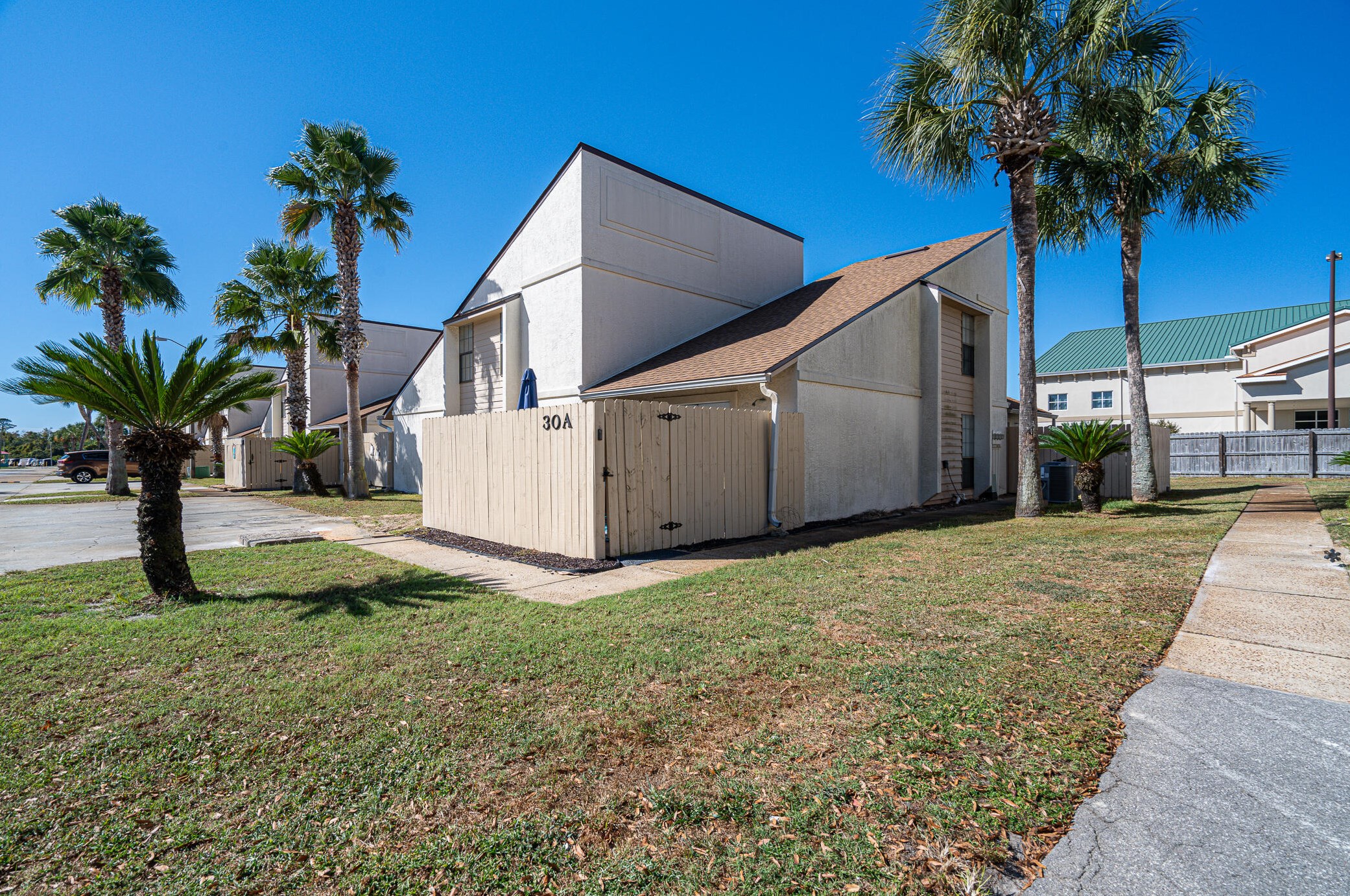 17462 Front Beach Rd, Panama City FL  60105-2013 exterior