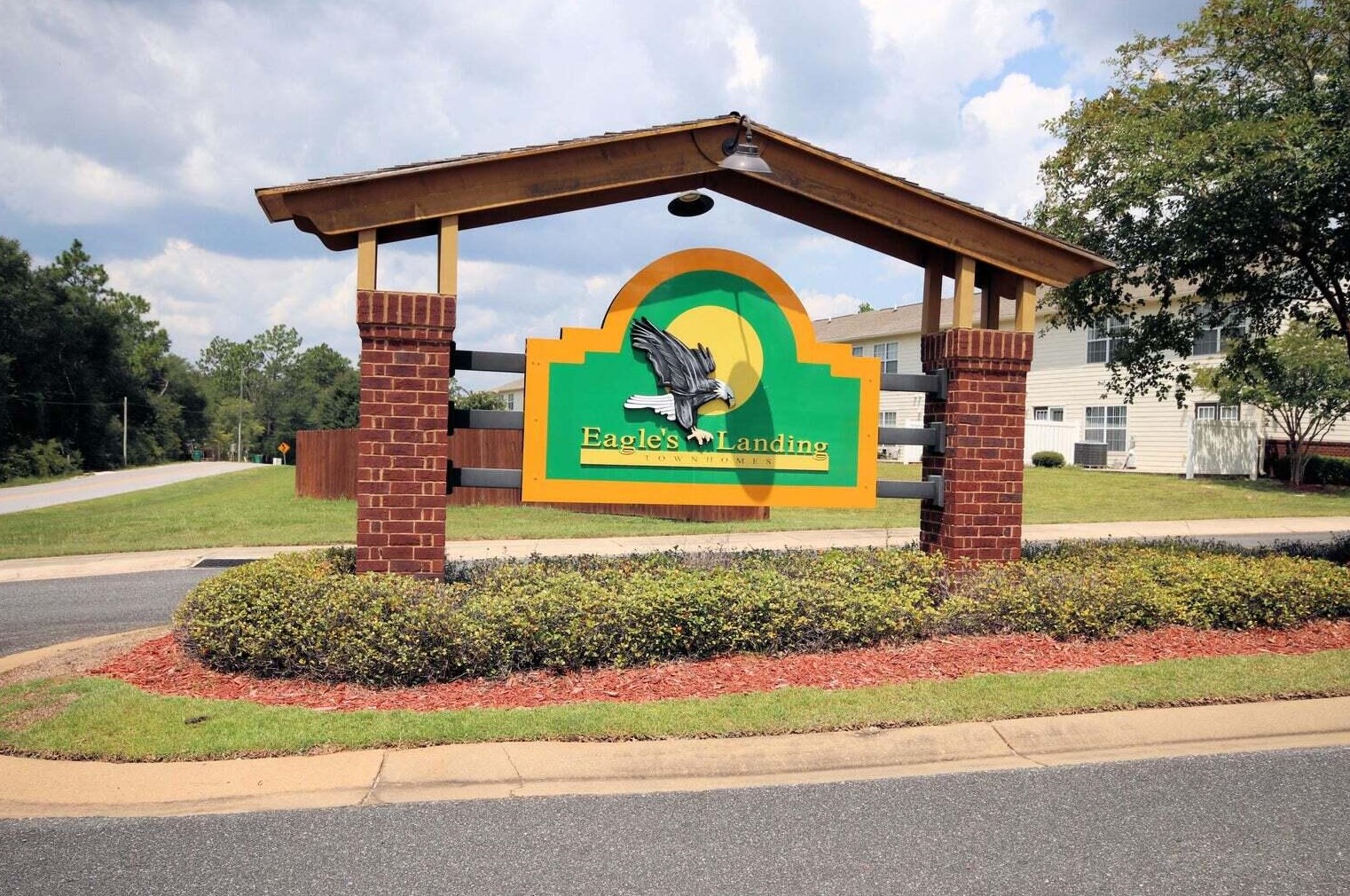 605 Wingspan Way, Crestview FL  32536-2253 exterior