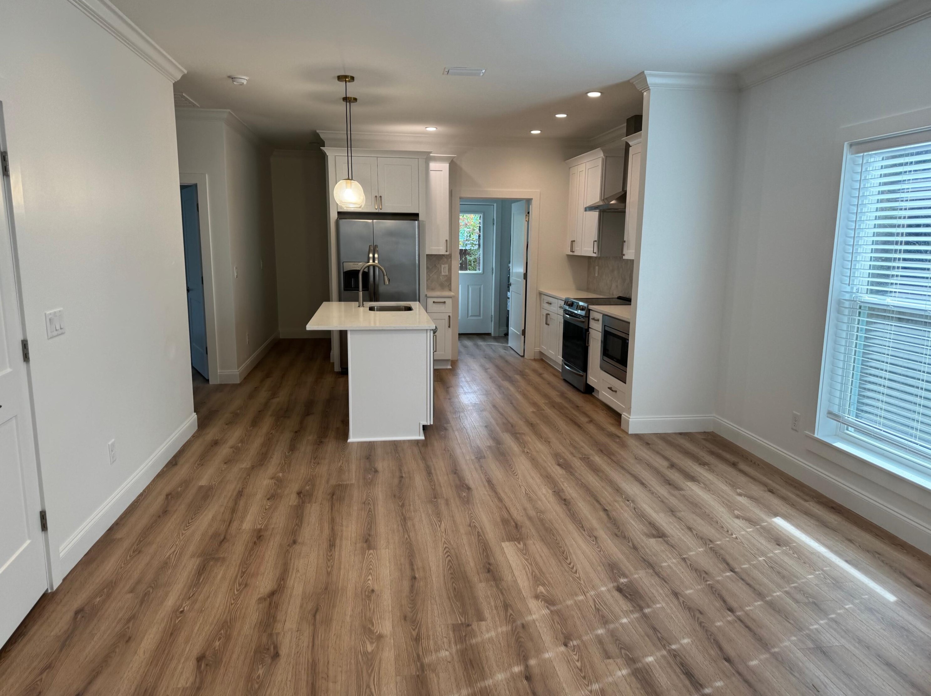 60 4 St, Santa Rosa Beach FL  32459-3975 exterior