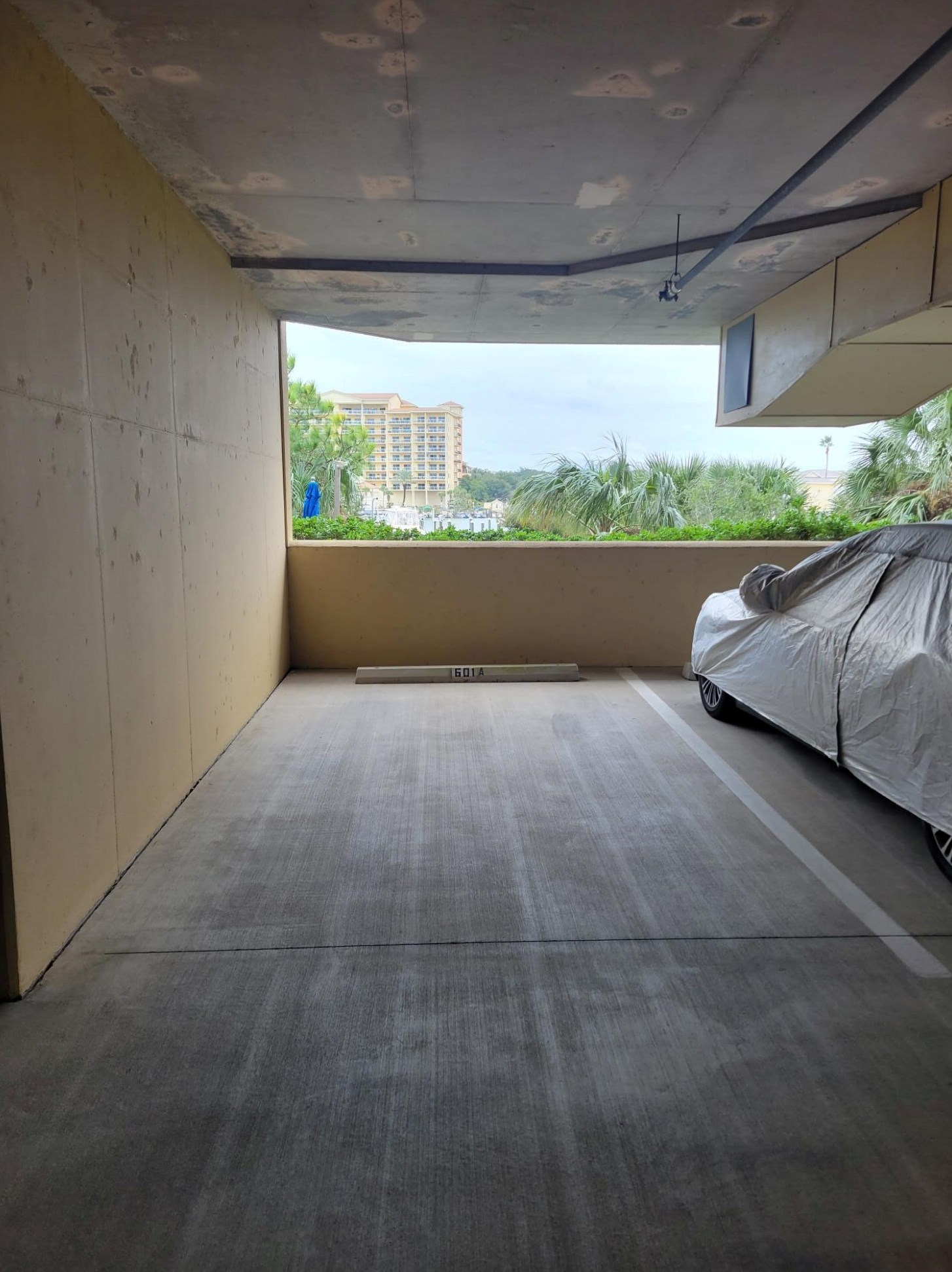 725 Gulf Shore Dr, Destin FL 32541-3220 exterior