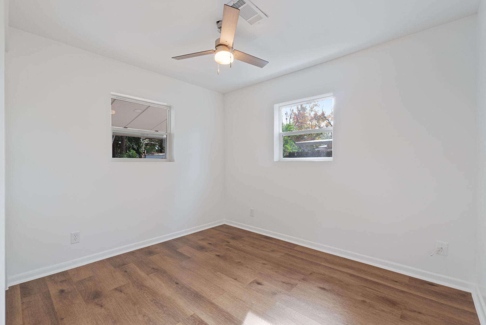 630 Shrewsbury Rd, Mary Esther FL  32569-1740 exterior